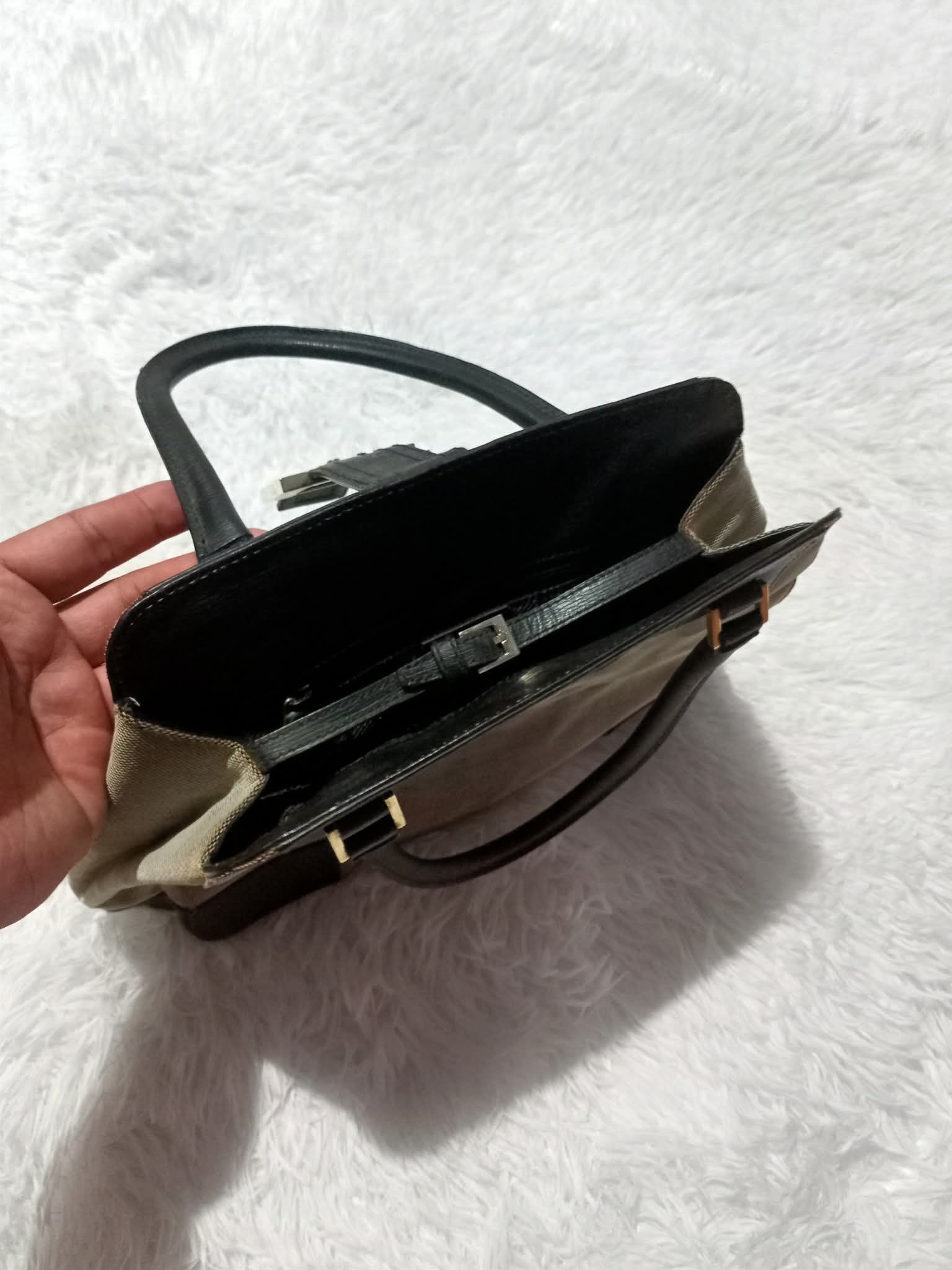 Gucci GUCCI VINTAGE G SQUARE LOGO HAND BAG LEATHER Size ONE SIZE - 3 Thumbnail