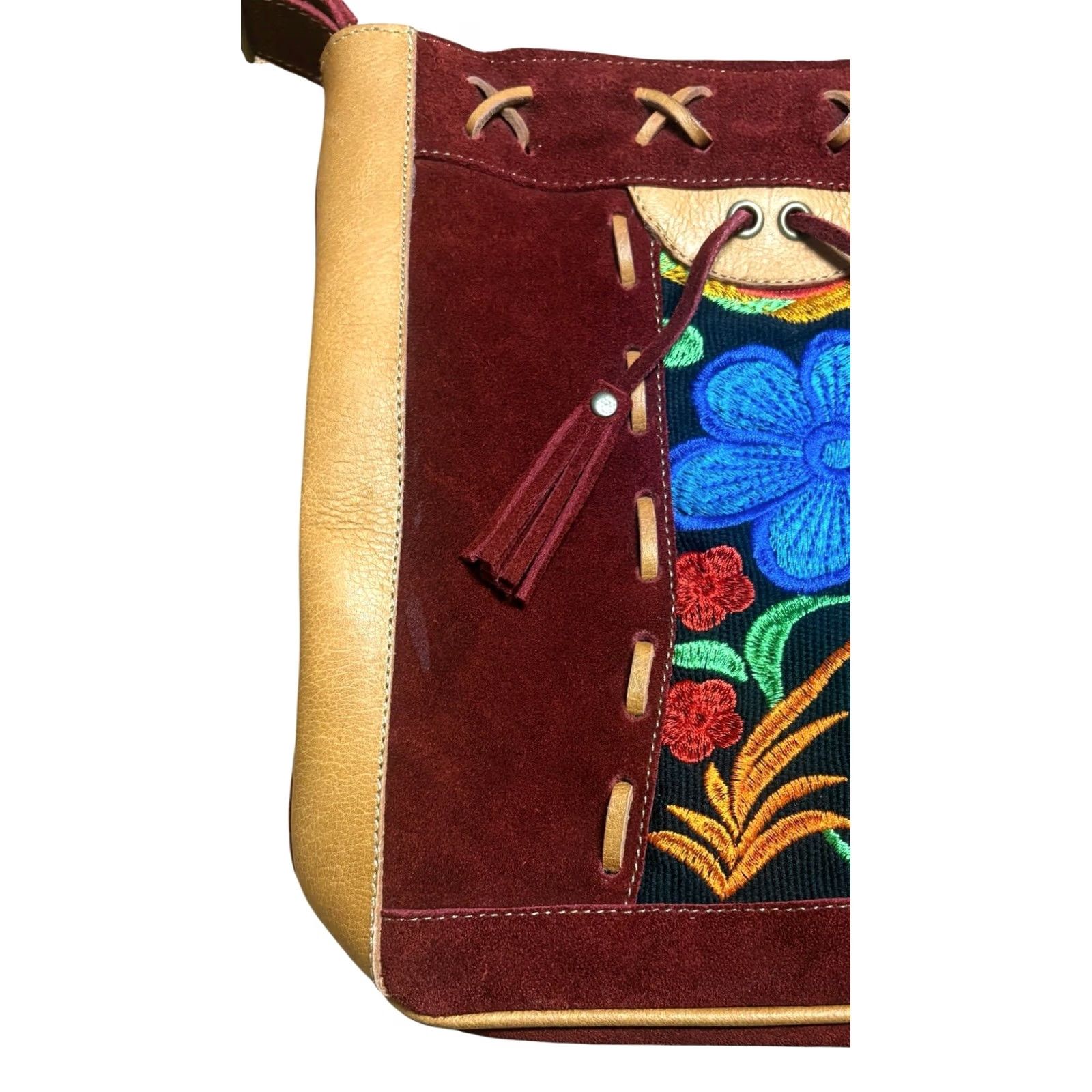 4SDESIGNS Terra Natural Designs Suede Leather Crossbody Purse Handbag Floral Bohemian Crossbody Bag Womens Small Natural Multicolor Strap 20in 10in 9in Wide Size ONE SIZE - 4 Thumbnail