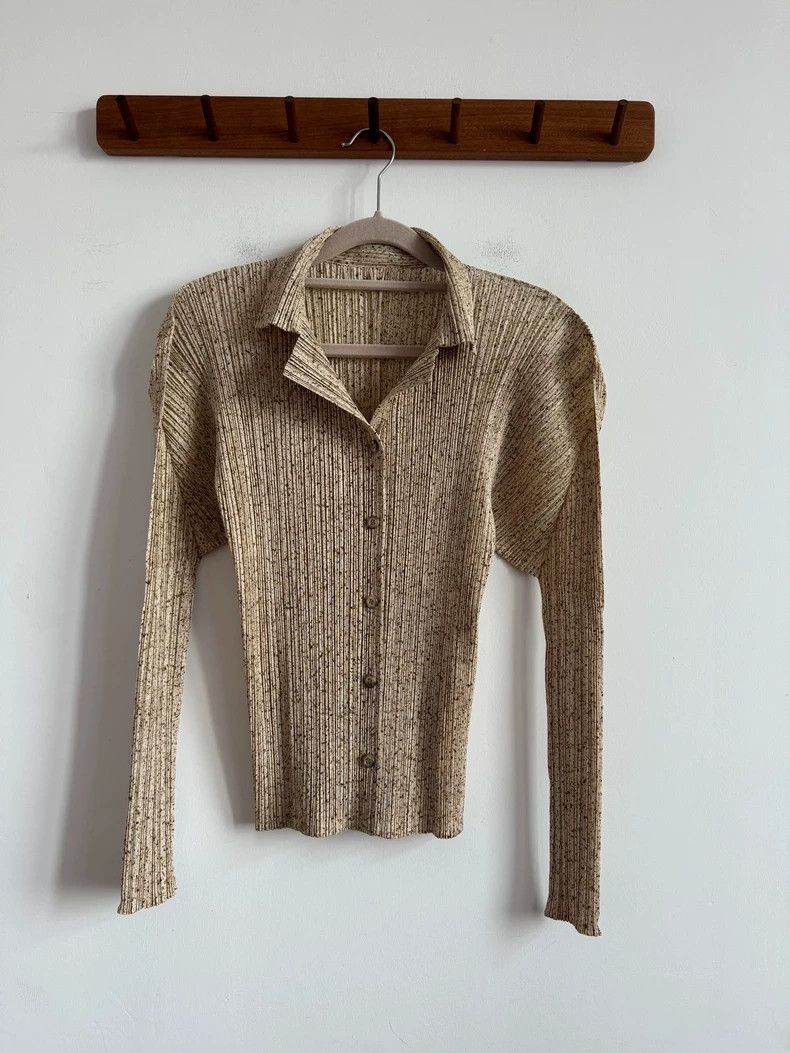 Issey Miyake Issey Miyake Beige Ribbed Cardigan - dmc Size US M / EU 48-50 / 2 - 1 Thumbnail