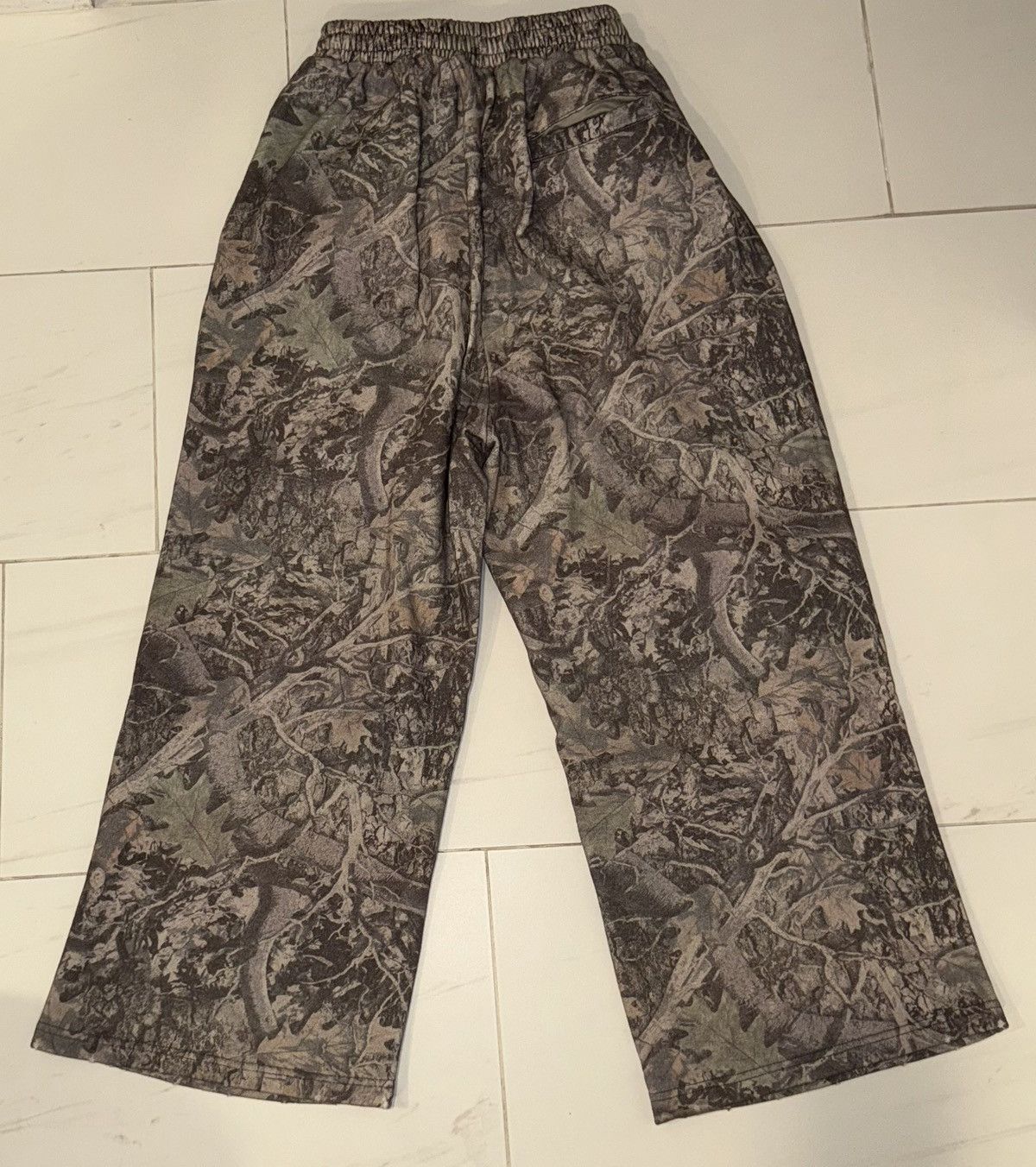 YoungLA YoungLA Green Tree Camo Baggy Ass Sweats Size US 32 / EU 48 - 2 Thumbnail