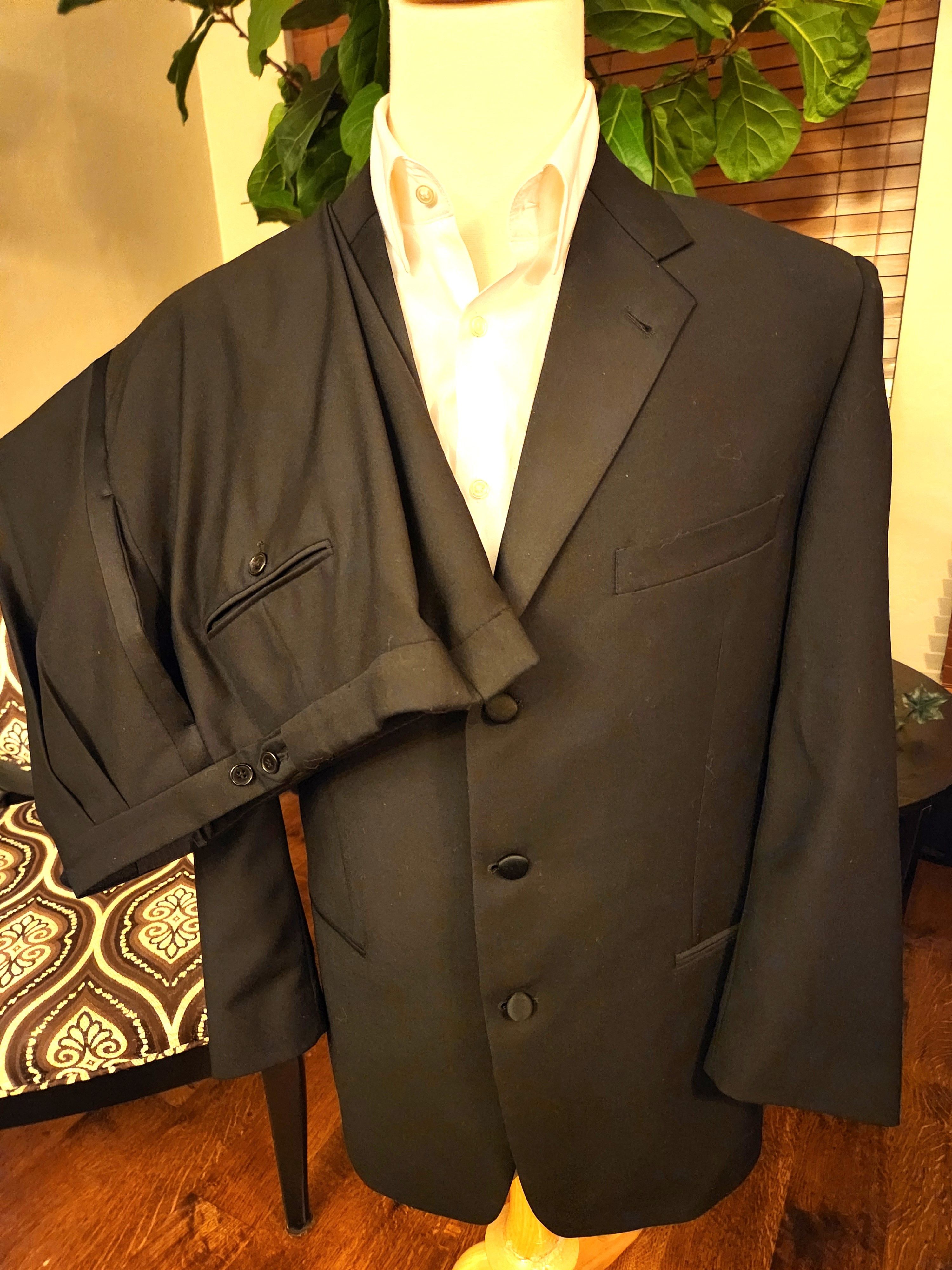 Jos. A. Bank Vintage 100% Wool 3 Button Tuxedo Size 42R - 1 Thumbnail