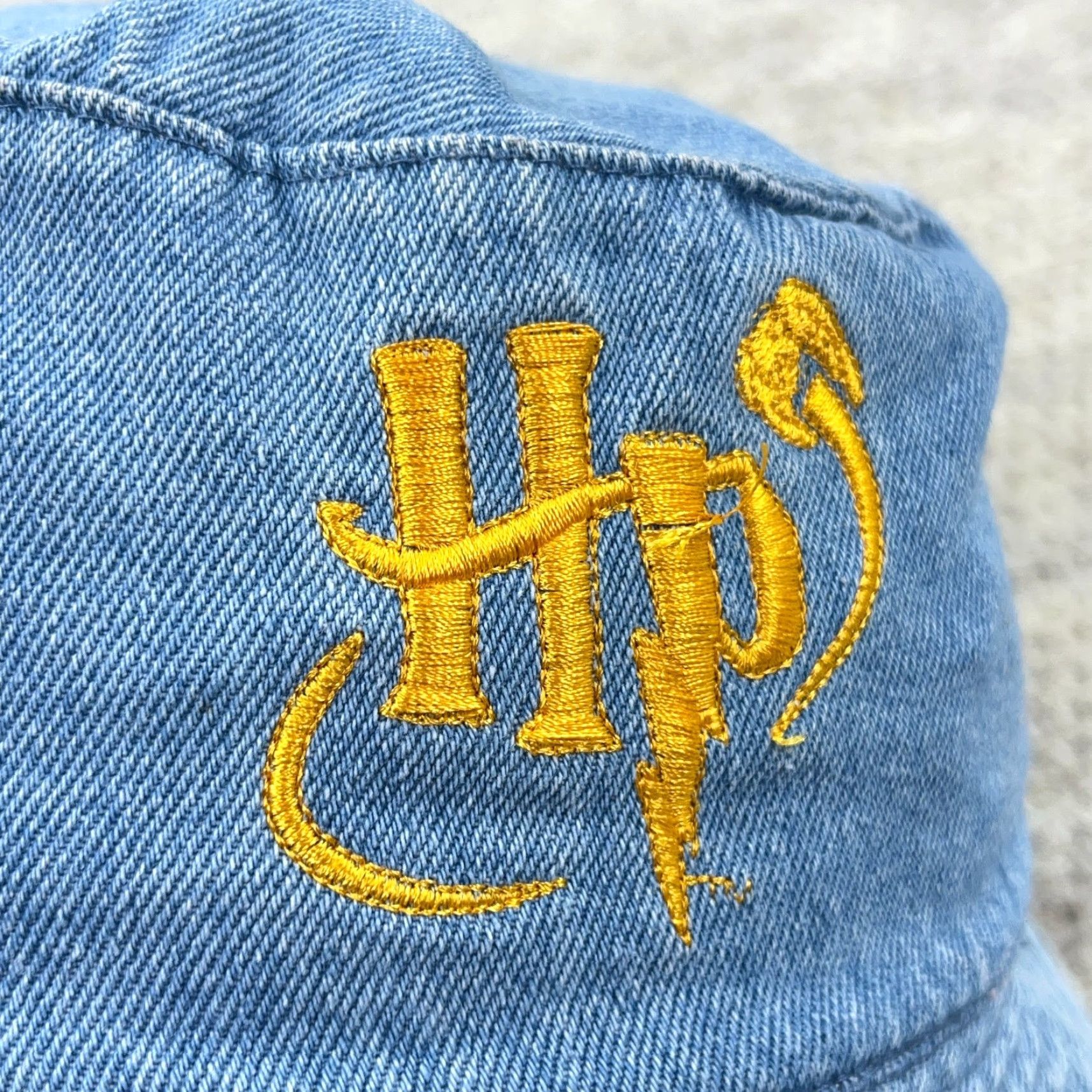 Vintage VINTAGE Harry Potter Bucket Hat Cap M Denim Blue 2001 Y2K Griffindor Mens Outdoors Retro 90s Size ONE SIZE - 5 Thumbnail