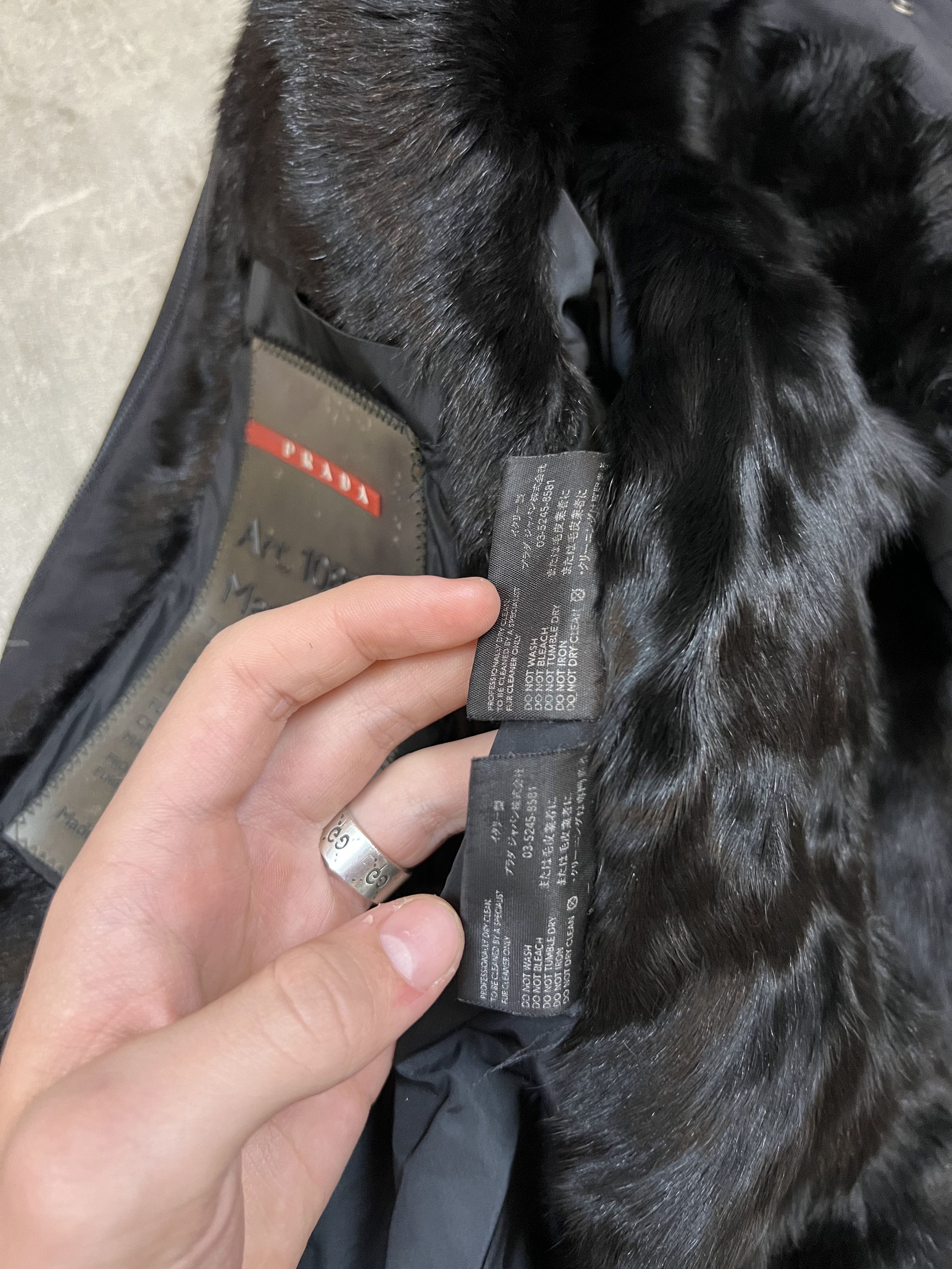 Prada prada womens jacket size S with fur red tab Size S / US 4 / IT 40 - 13 Thumbnail