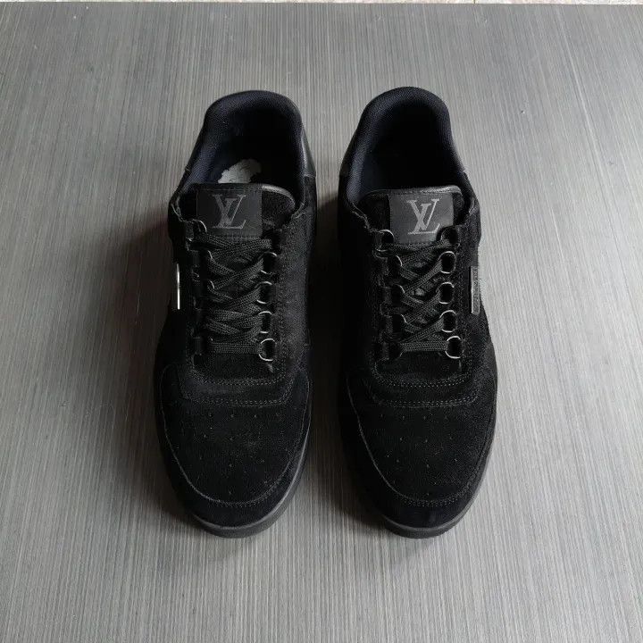 Other Louis Vuitton Trainer Black Sneakers -2508 Size US 8 / EU 41 - 1 Thumbnail