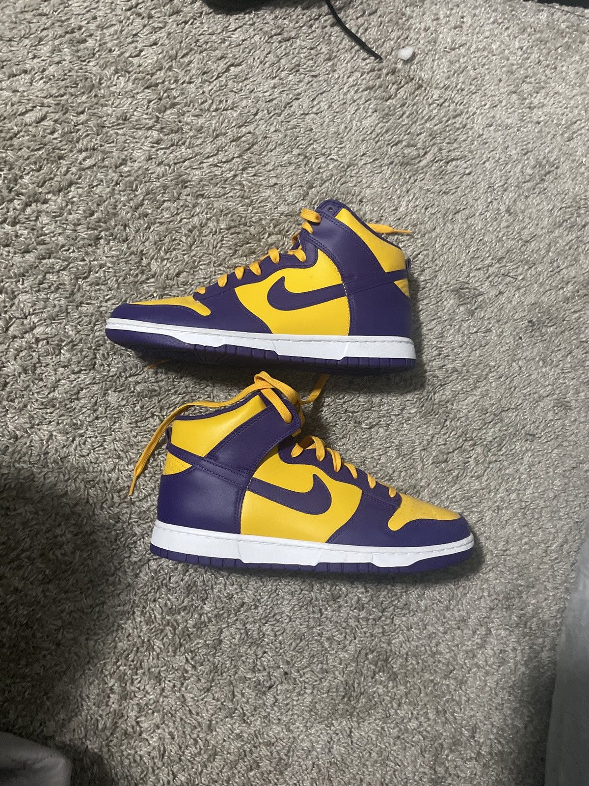 NBA × Nike Nike Dunk High Lakers Size 11 Size US 11 / EU 44 - 4 Thumbnail