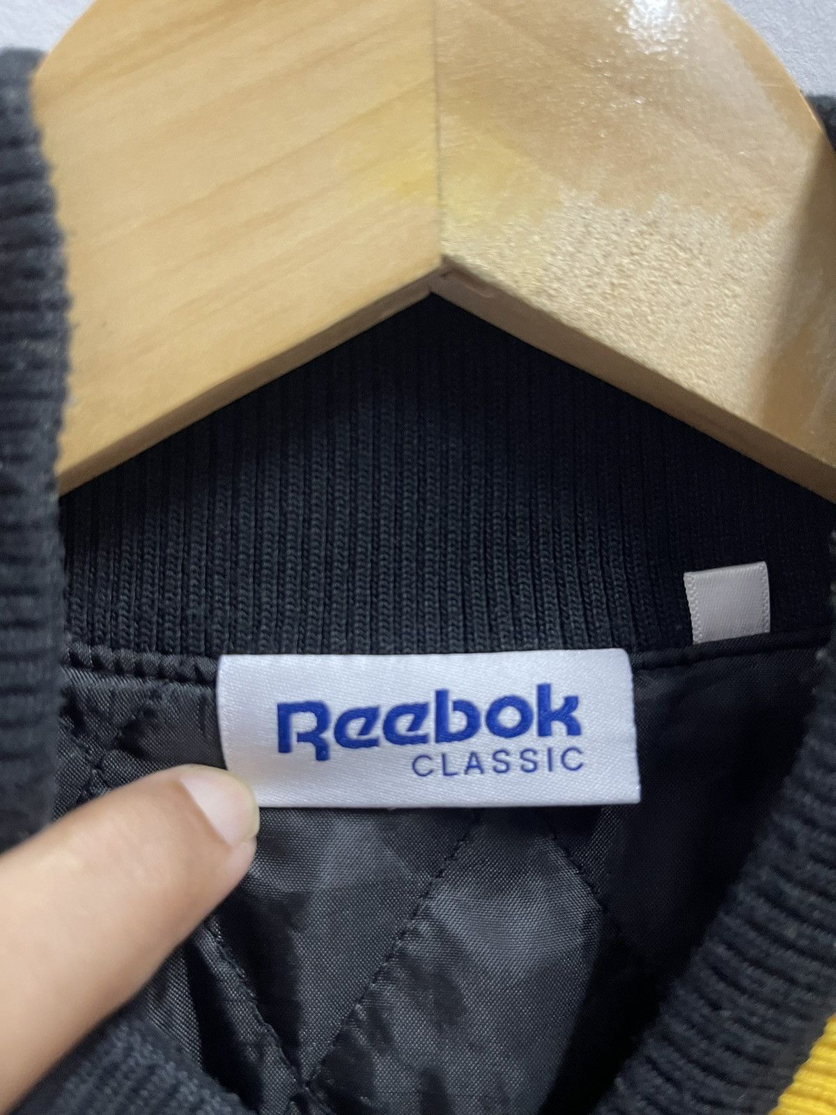 Reebok Vintage REEBOK Sportswear Cotton Varsity Size US M / EU 48-50 / 2 - 4 Thumbnail