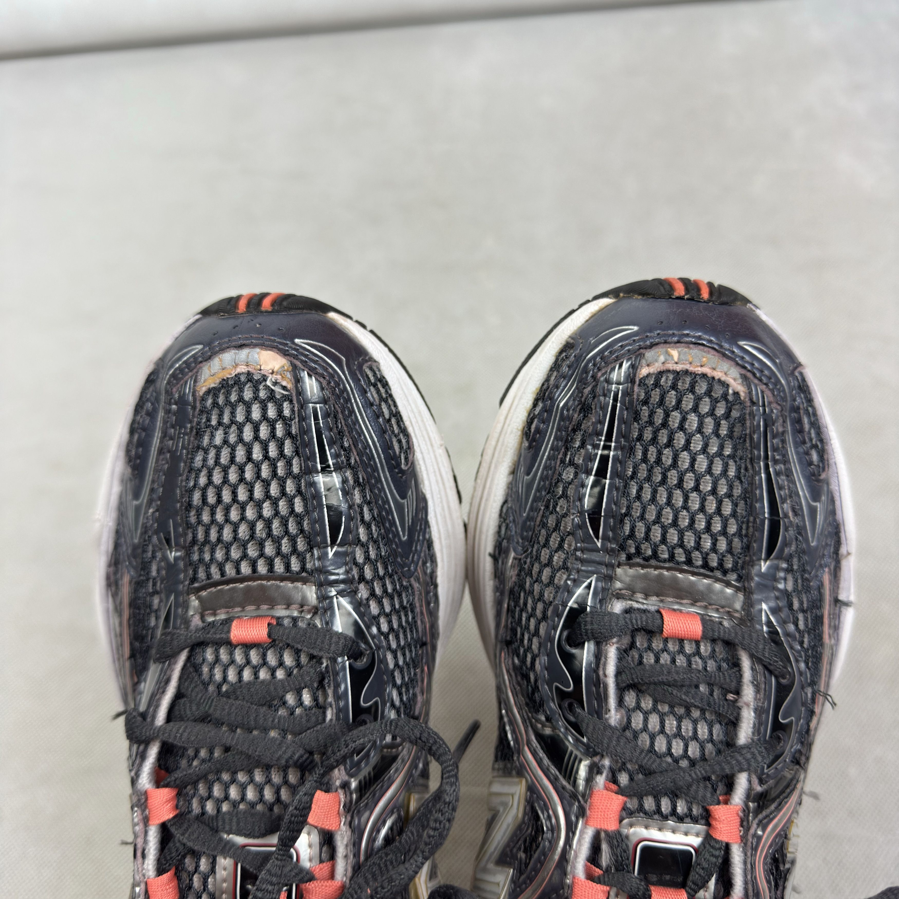 New Balance New Balance 1064 WR1064EU Women's Black Sneakers Shoes 9 Size US 9 / IT 39 - 5 Thumbnail