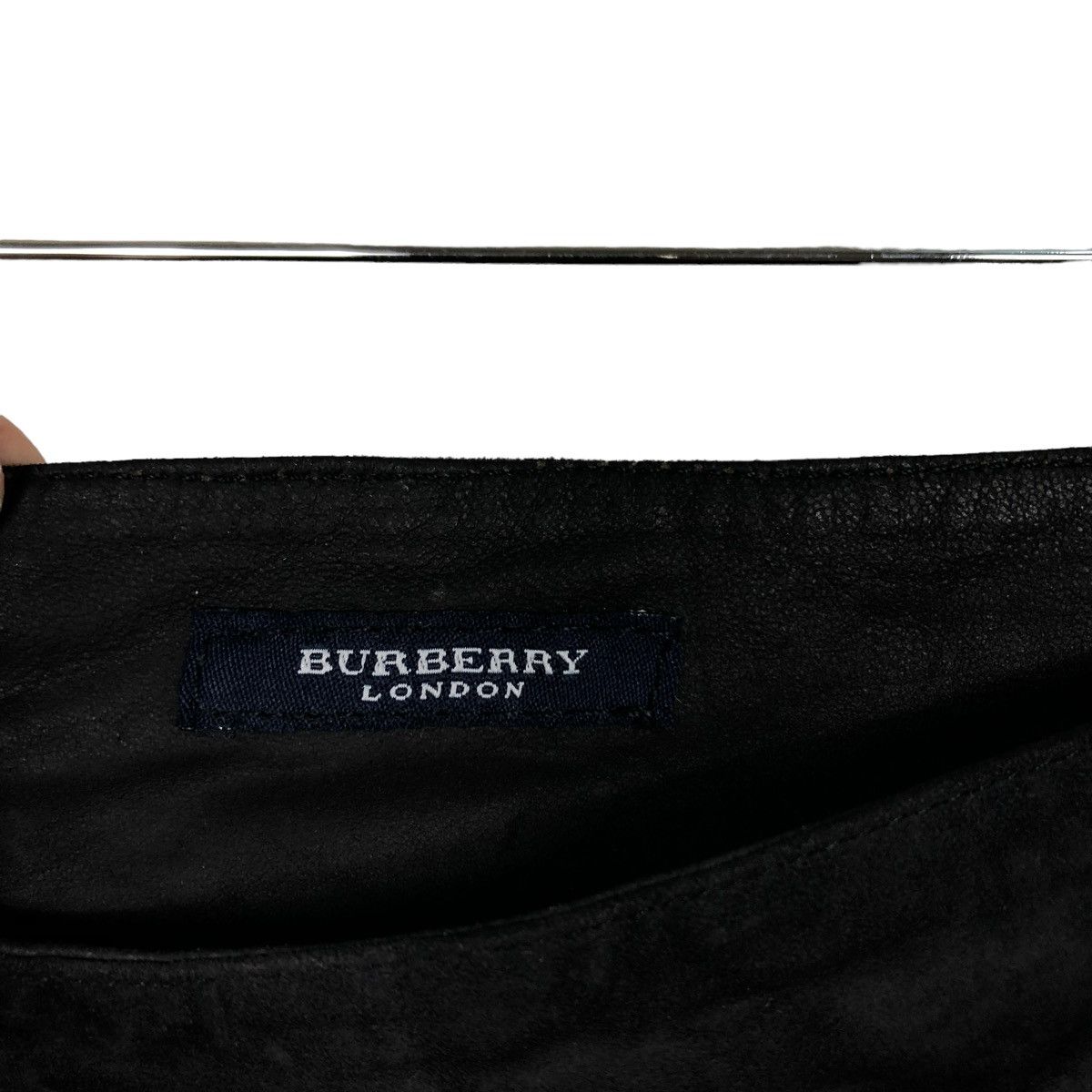 Burberry 🔥Rare Genuine Leather Long Skirt Burberry London Size 25" / US 0 / IT 36 - 11 Thumbnail