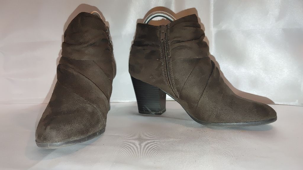 Andrew Andrew Geller Ginnie Ankle Boots Size 7.5M Size US 7.5 / IT 37.5 - 6 Thumbnail