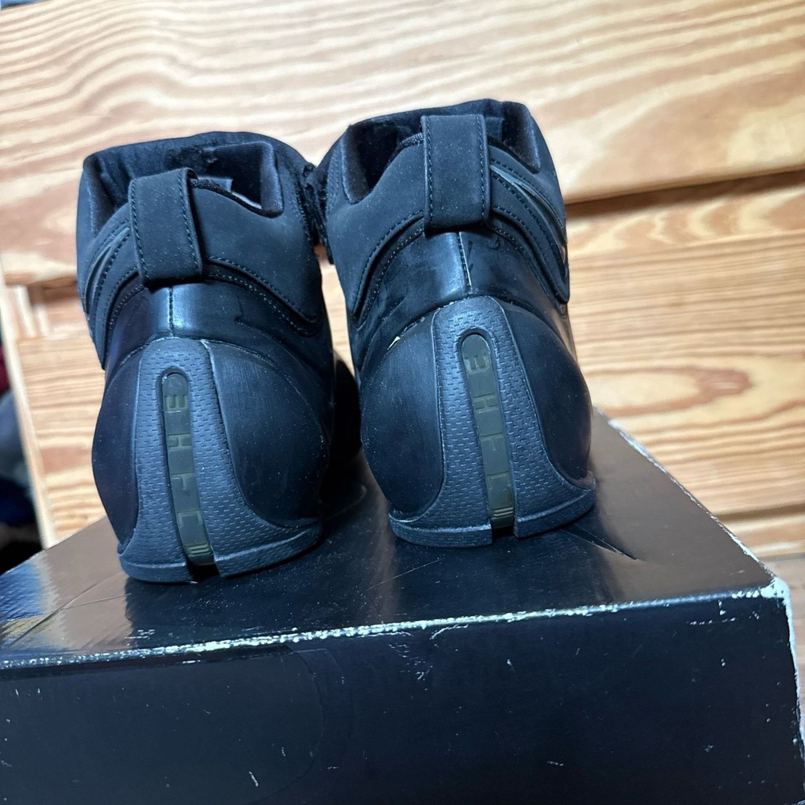 Nike 2006 Nike Zoom Lebron 4 East Coast Blackout Black Anthracite Size US 8 / EU 41 - 3 Thumbnail