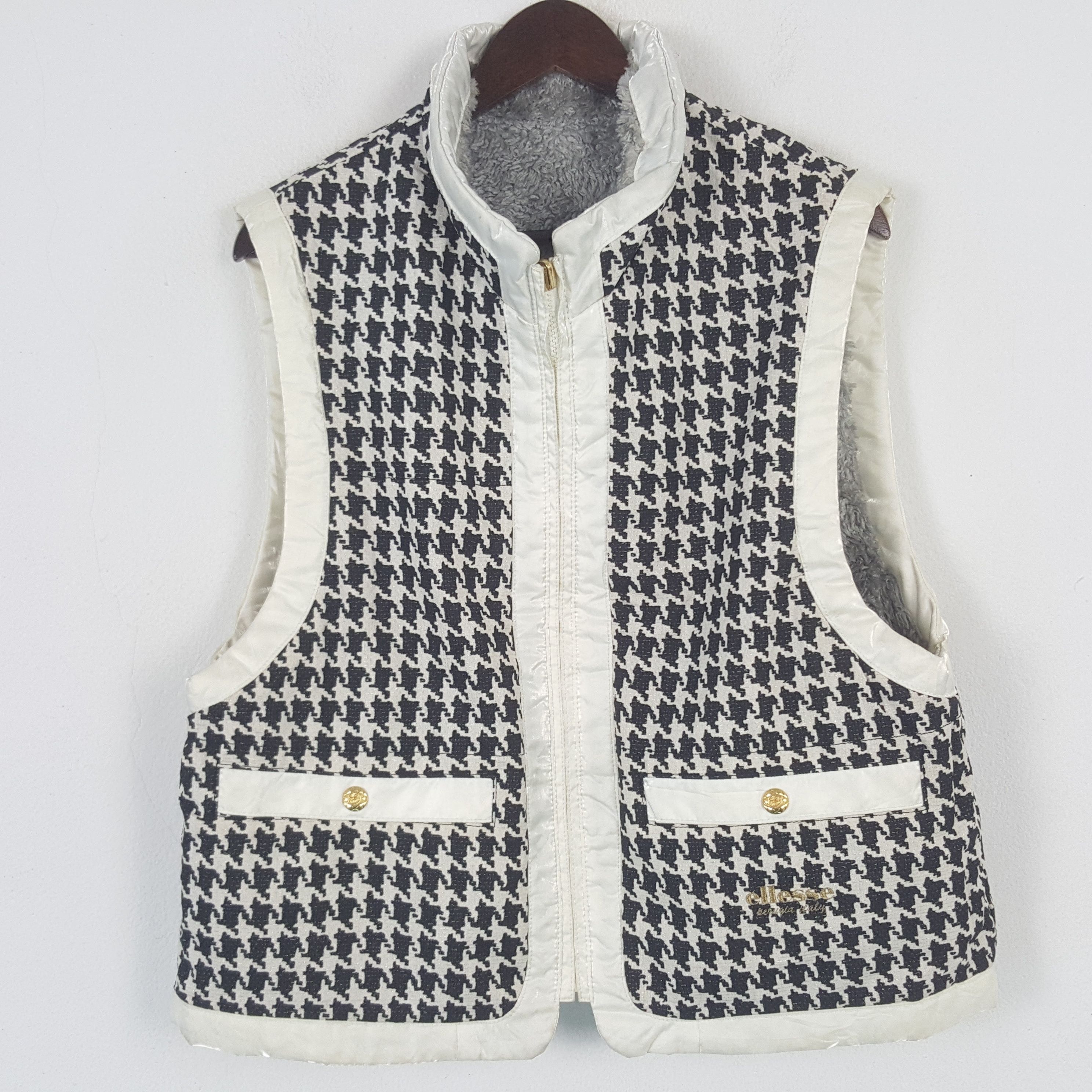 Designer × Ellesse × Vintage Vintage Ellesse Italy Reversible Vest Jacket Size US M / EU 48-50 / 2 - 5 Thumbnail