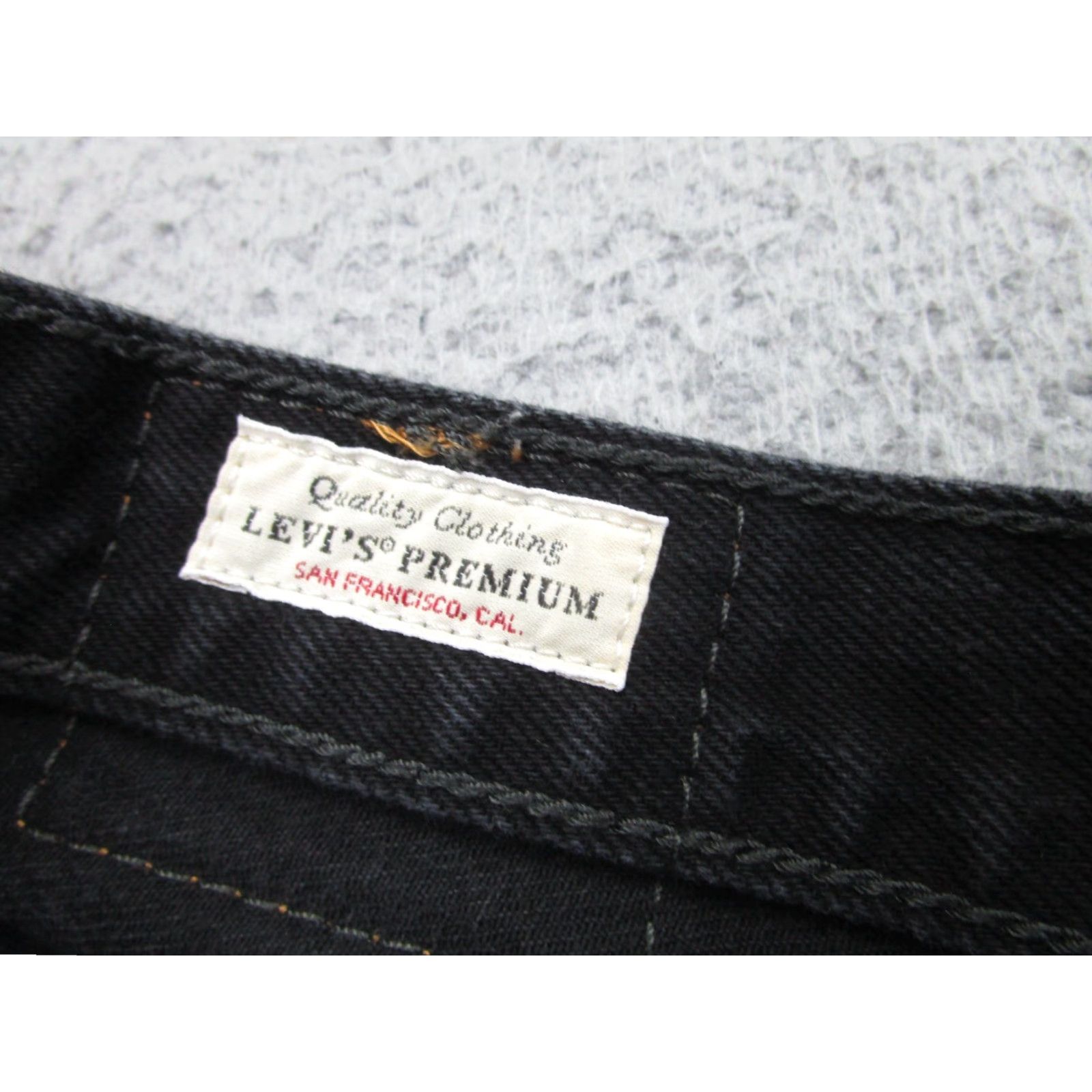 Levi's Levi's 501 Shorts Womens 27 Black Cut-Off Button Fly Summer Booty Boho Big E Size 27" / US 4 / IT 40 - 5 Thumbnail