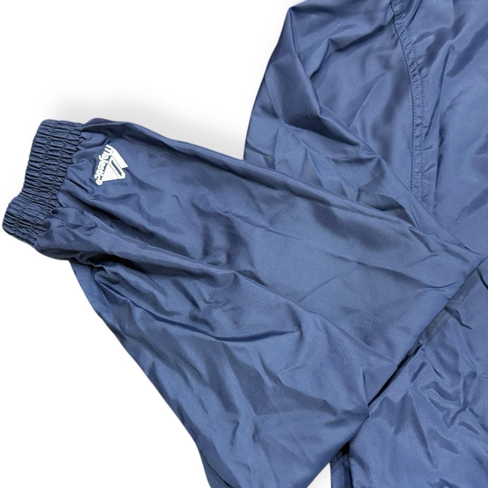 Majestic MLB NEW YANKEES CLASSIC MAJESTIC PULLOVER WINDBREAKER 2XL Size US XXL / EU 58 / 5 - 3 Thumbnail
