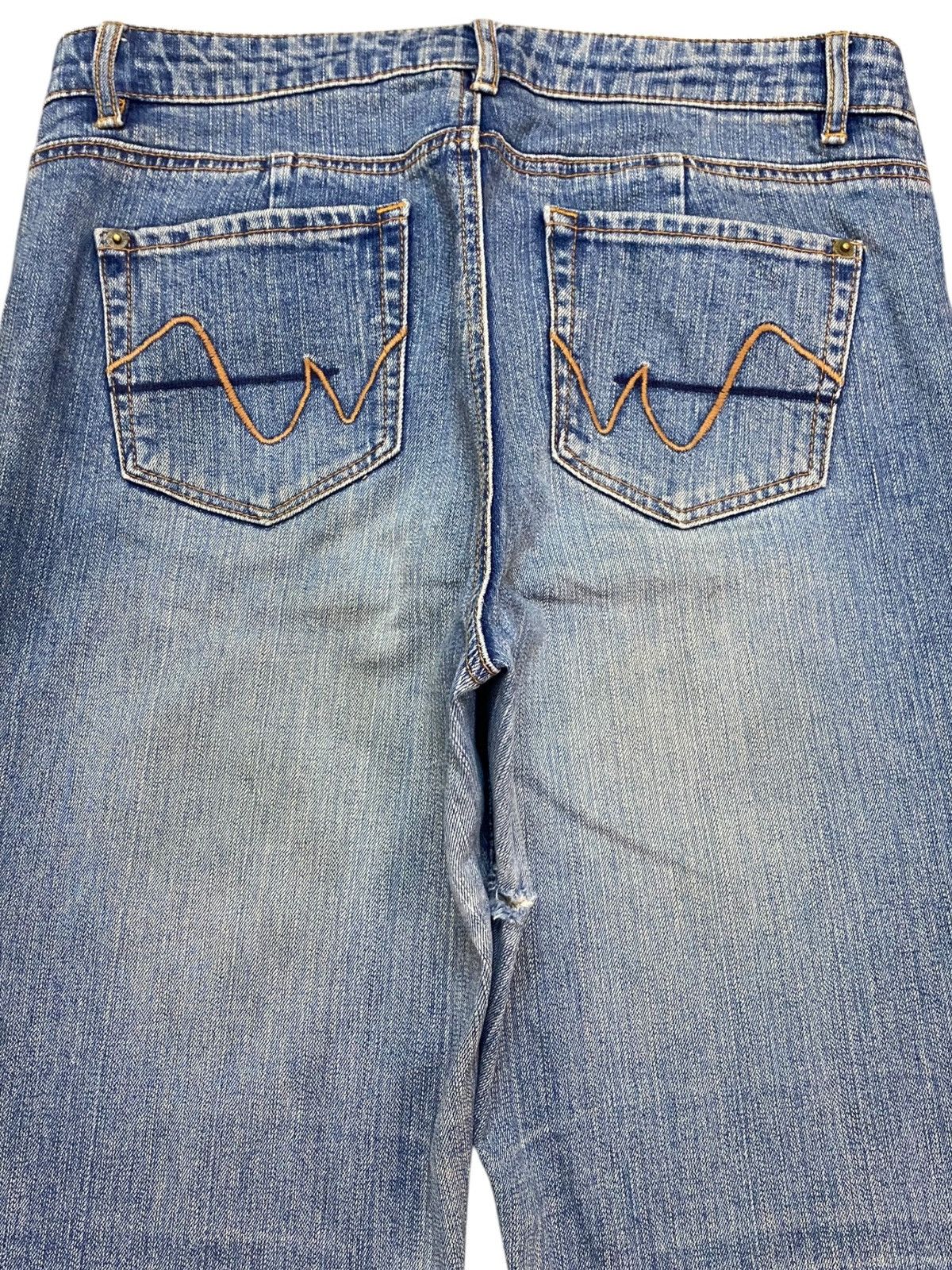 Japanese Brand Vintage Japanese Brands Blue Wash Flare Jeans Size US 32 / EU 48 - 4 Thumbnail