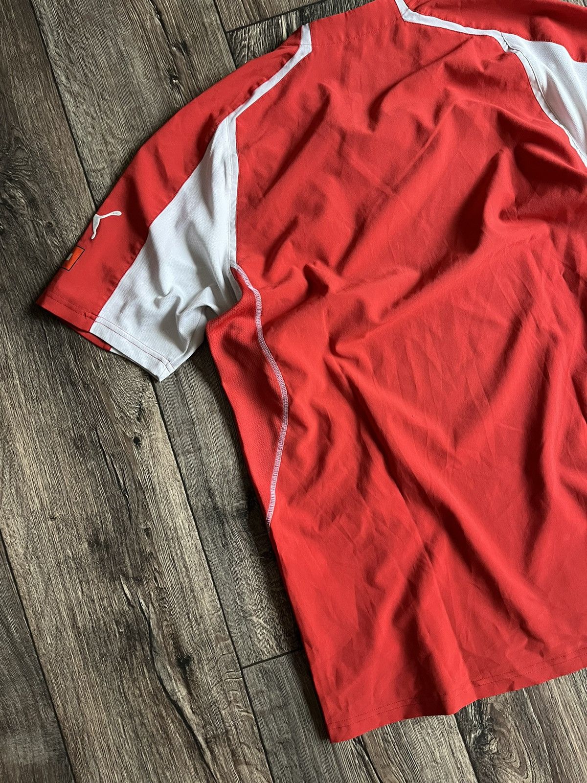 Puma × Vintage Vintage PUMA Switzerland Home Football Jersey 2004-2006 FIFA Size US L / EU 52-54 / 3 - 17 Thumbnail