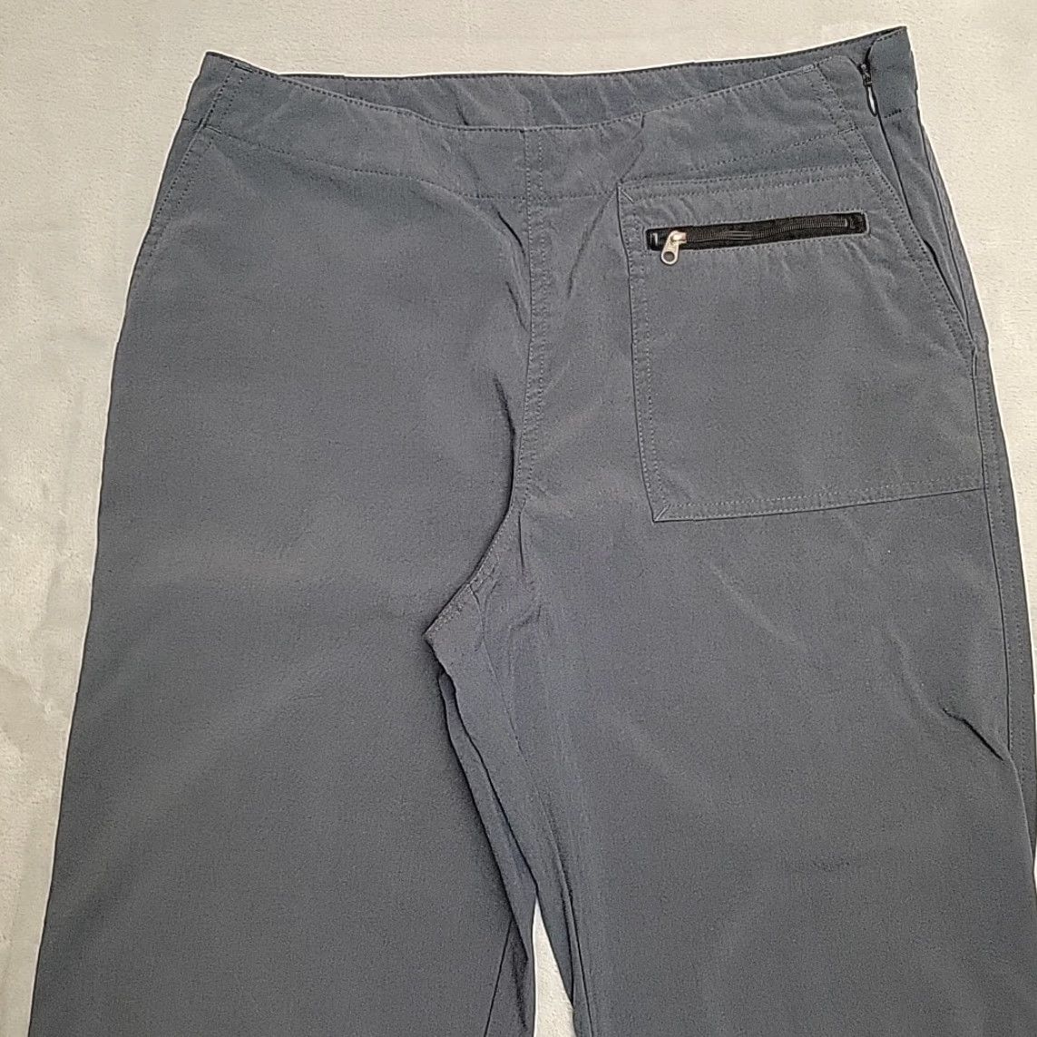 Patagonia Patagonia Pants Womens 30x30 Lightweight Technical Outdoor Utility Travel Hike Size 30" / US 8 / IT 44 - 3 Thumbnail