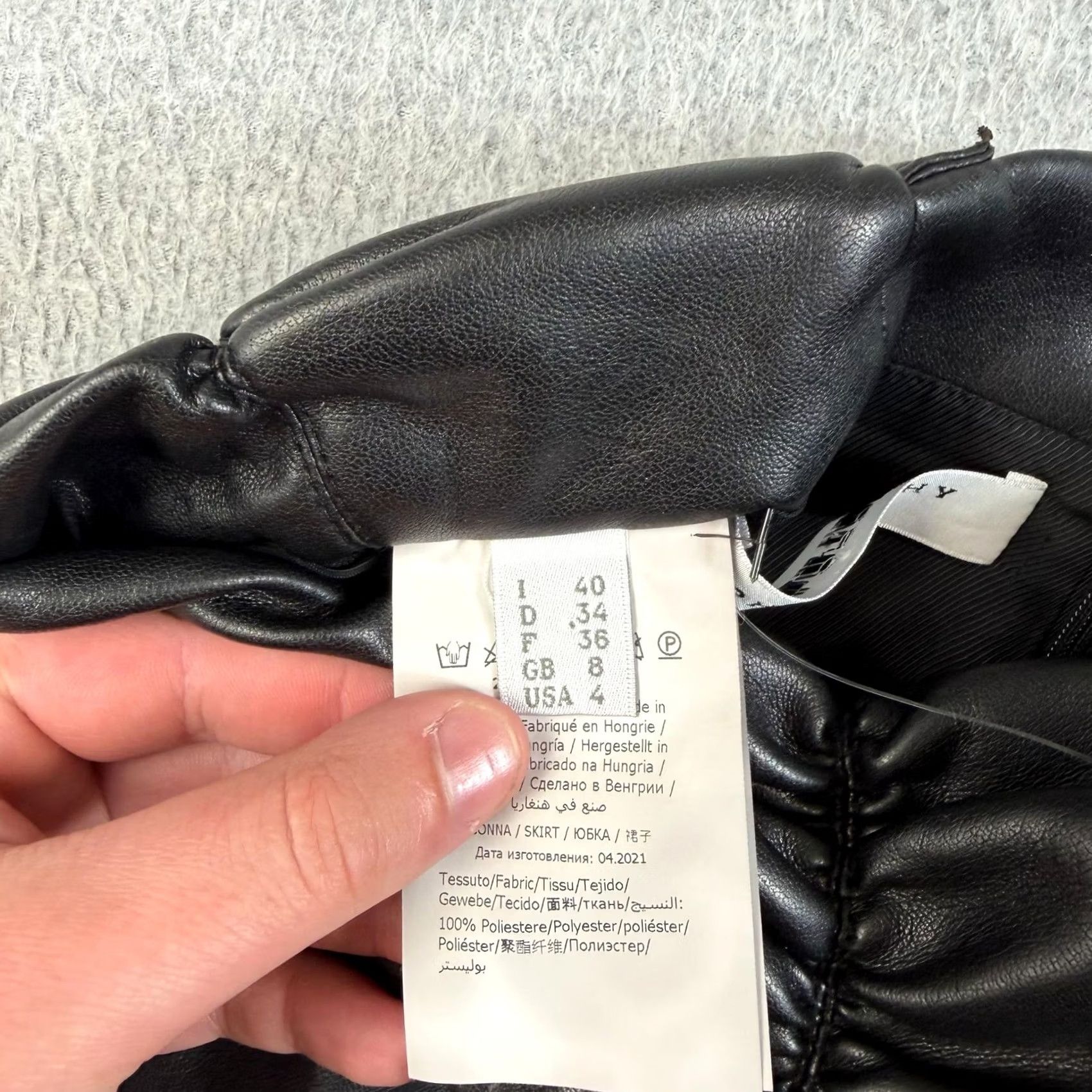Philosophy di Lorenzo Serafini PHILOSOPHY di Lorenzo Serafini Skirt Women 4 Black Faux Leather Midi Trumpet Zipper Ruffle Party Cocktail Gothic Vintage No Boots Size 27" / US 4 / IT 40 - 4 Thumbnail