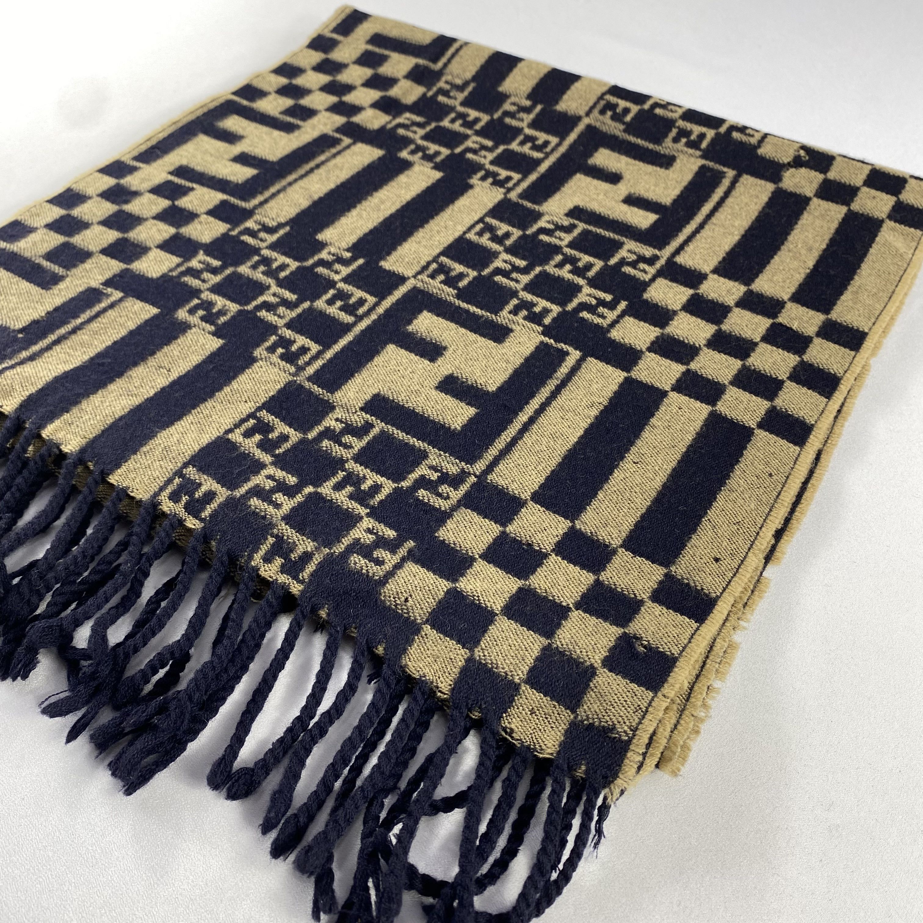 Fendi Vintage Fendi Scarf Neck Wrap Wool Muffler Size ONE SIZE - 3 Thumbnail