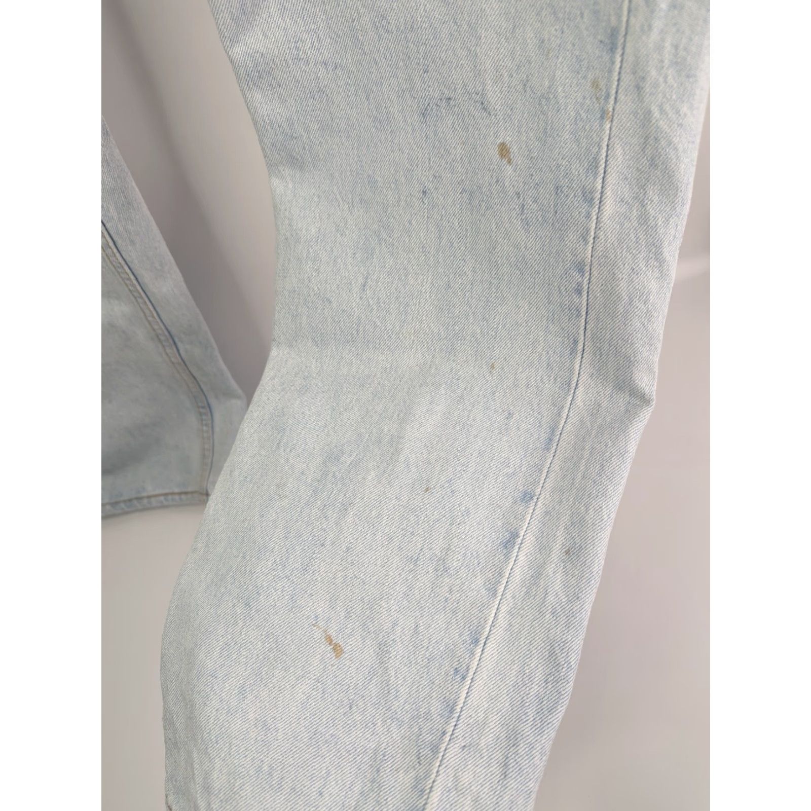 Levi's VINTAGE Levi’s 501 Jeans Men 36x32 Light Wash Button Fly USA 90s Style Straight Mens Jeans Size US 36 / EU 52 - 4 Thumbnail