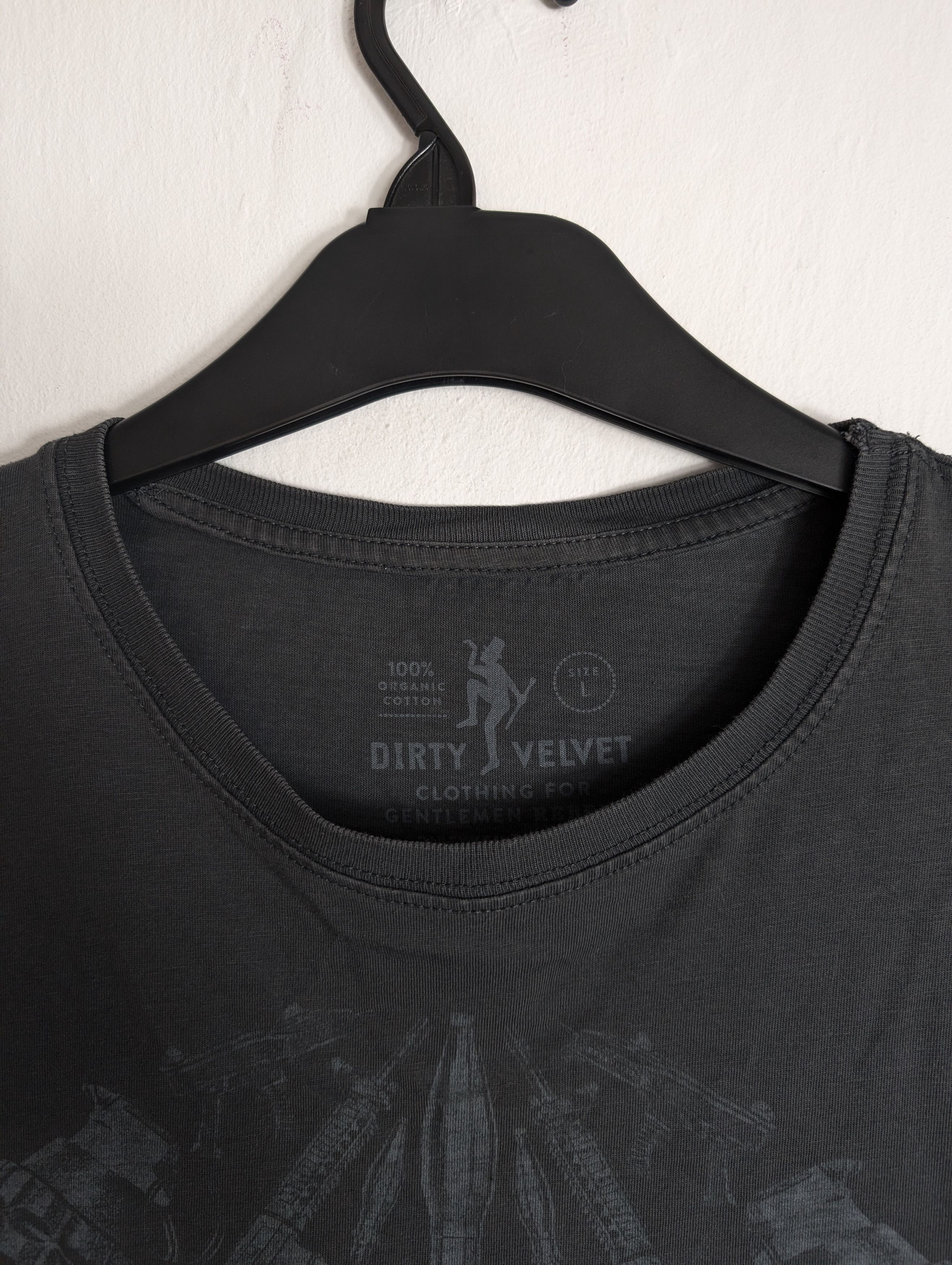 Vintage Dirty Velvet Weapons Skull T-shirt Organic Cotton Grey Size US L / EU 52-54 / 3 - 4 Thumbnail