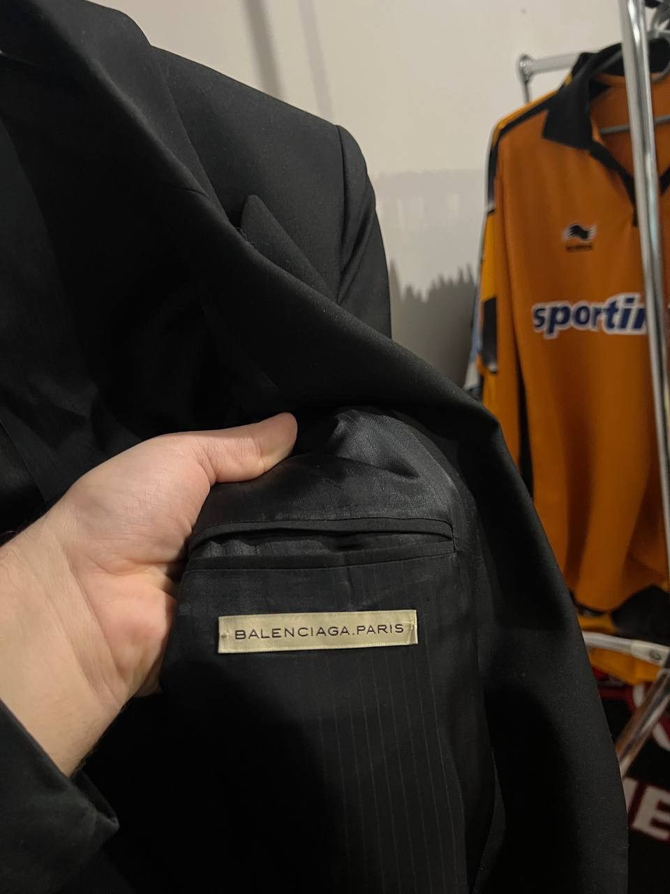 Balenciaga 2010 BALENCIAGA PARIS BY NICOLAS CHESQUIERE BUTTON BLAZER 48 Size 48S - 11 Thumbnail