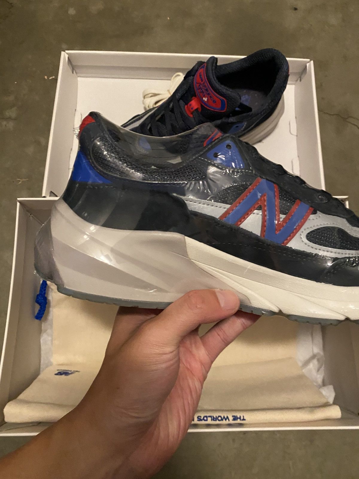 Dover Street Market × New Balance × Ronnie Fieg Ronnie Fieg New Balance 990v6 Madison Square Garden Knicks Size US 8 / EU 41 - 10 Thumbnail
