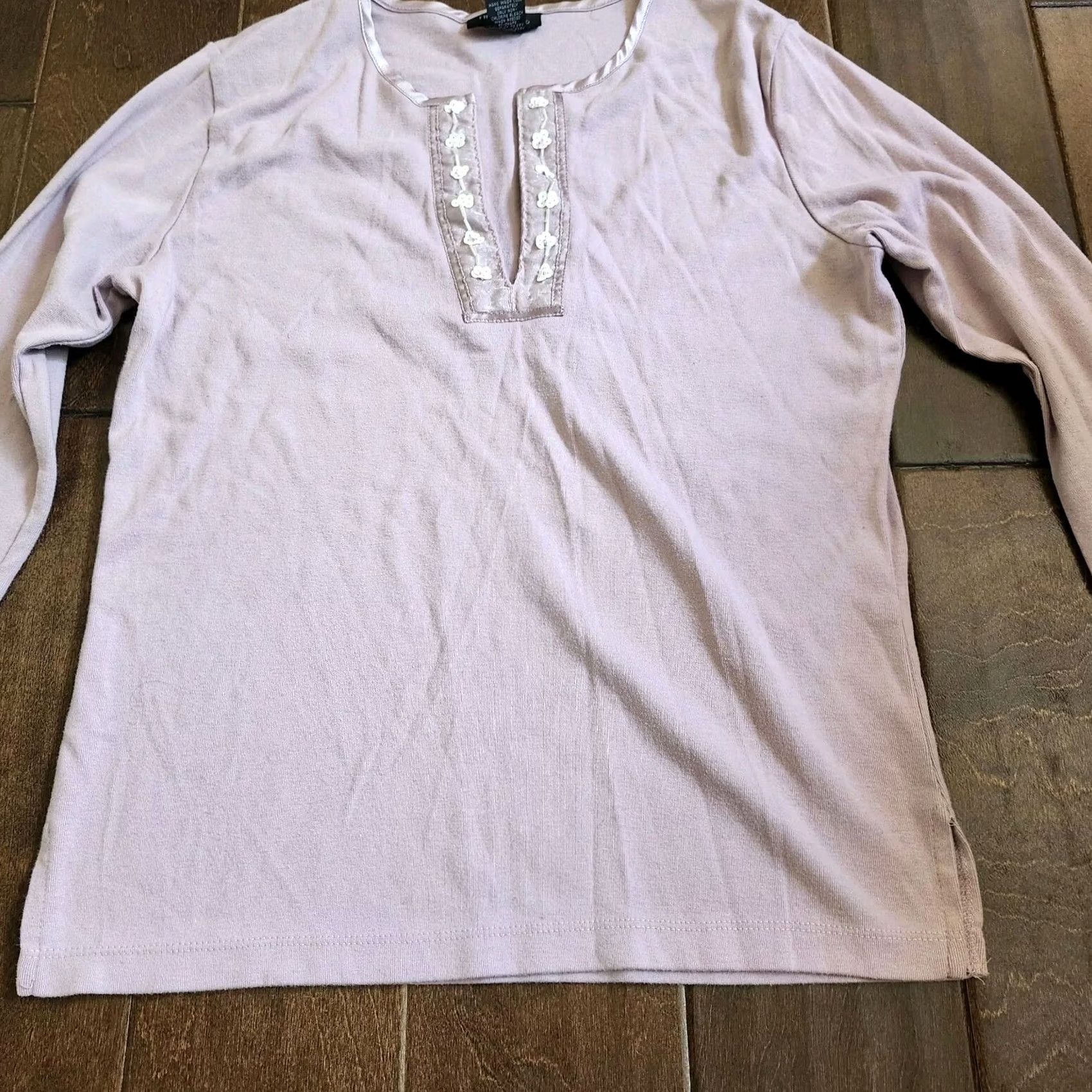 Vintage The Limited Women’s JUNIOR Purple V-Neck Long Sleeve T-Shirt M, Pullover, Casual/Party Size M / US 6-8 / IT 42-44 - 6 Thumbnail