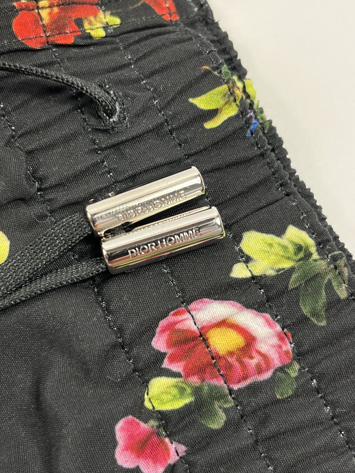 Dior FLORAL PRINT EMBROIDERED LOGO BLACK SWIMSHORTS Size US 30 / EU 46 - 7 Thumbnail