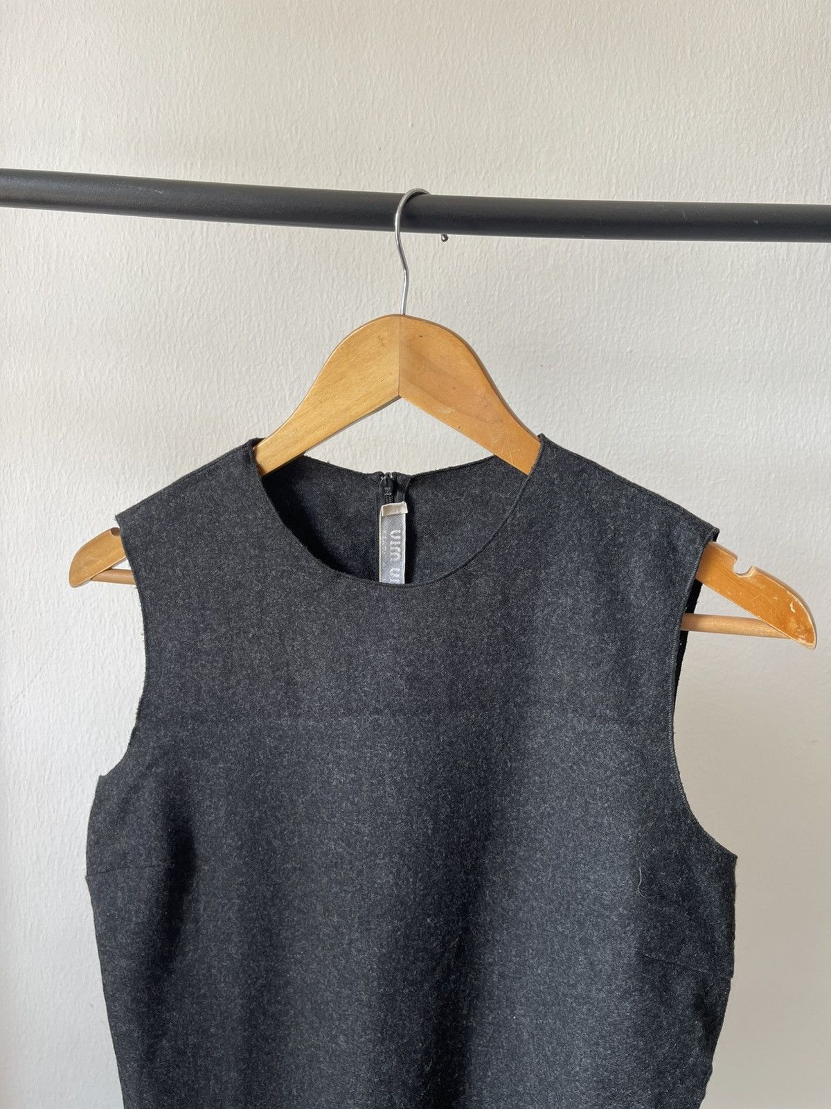 Miu Miu 1999 Miu Miu Wool With Adjustable Back 10 Size XS / US 0-2 / IT 36-38 - 3 Thumbnail