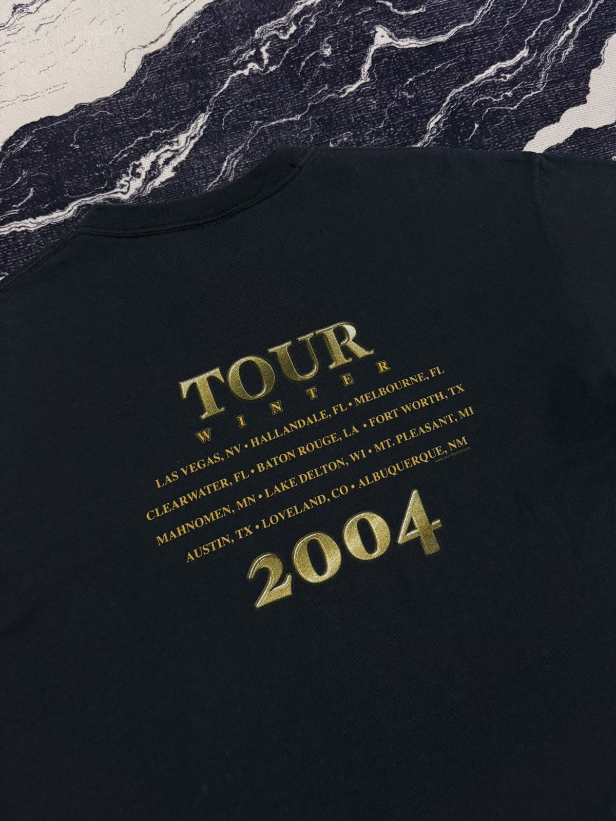 Band Tees Vintage reo speedwagon tour winter 2004 tshirt Size US XL / EU 56 / 4 - 11 Thumbnail