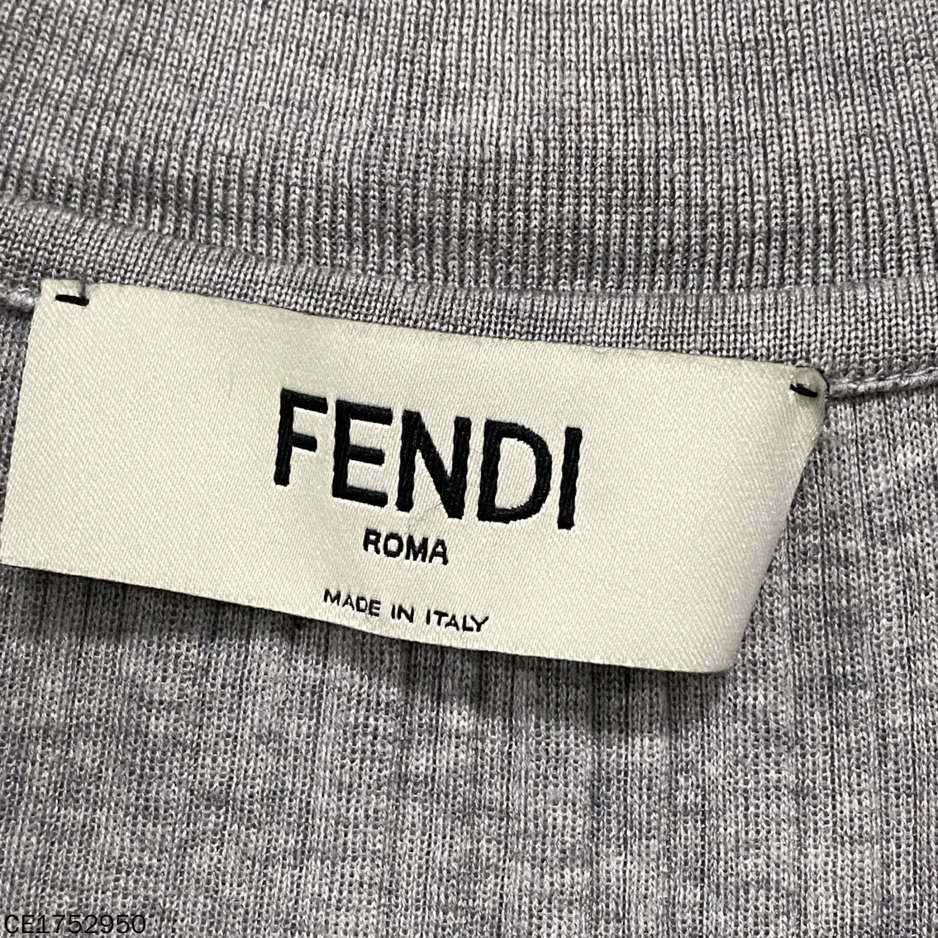 Fendi FENDI Gray Embroidered Logo Knit Tee S Size S / US 4 / IT 40 - 5 Thumbnail