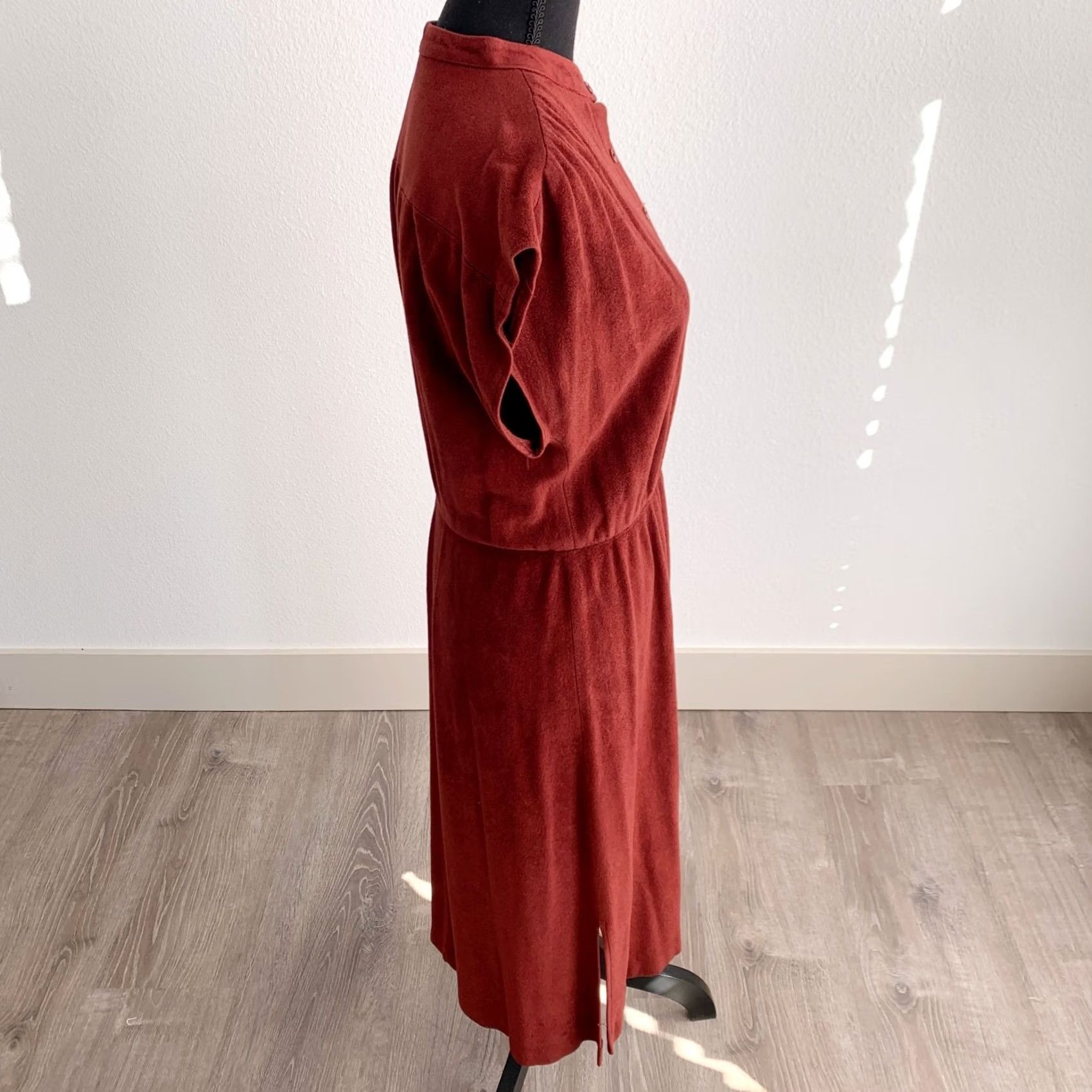 Velour VINTAGE 70s Rust Velour Cap Sleeve Dress Twee Mandarin Collar Fit Flare Sheath M/L Red Womens Size M / US 6-8 / IT 42-44 - 4 Thumbnail