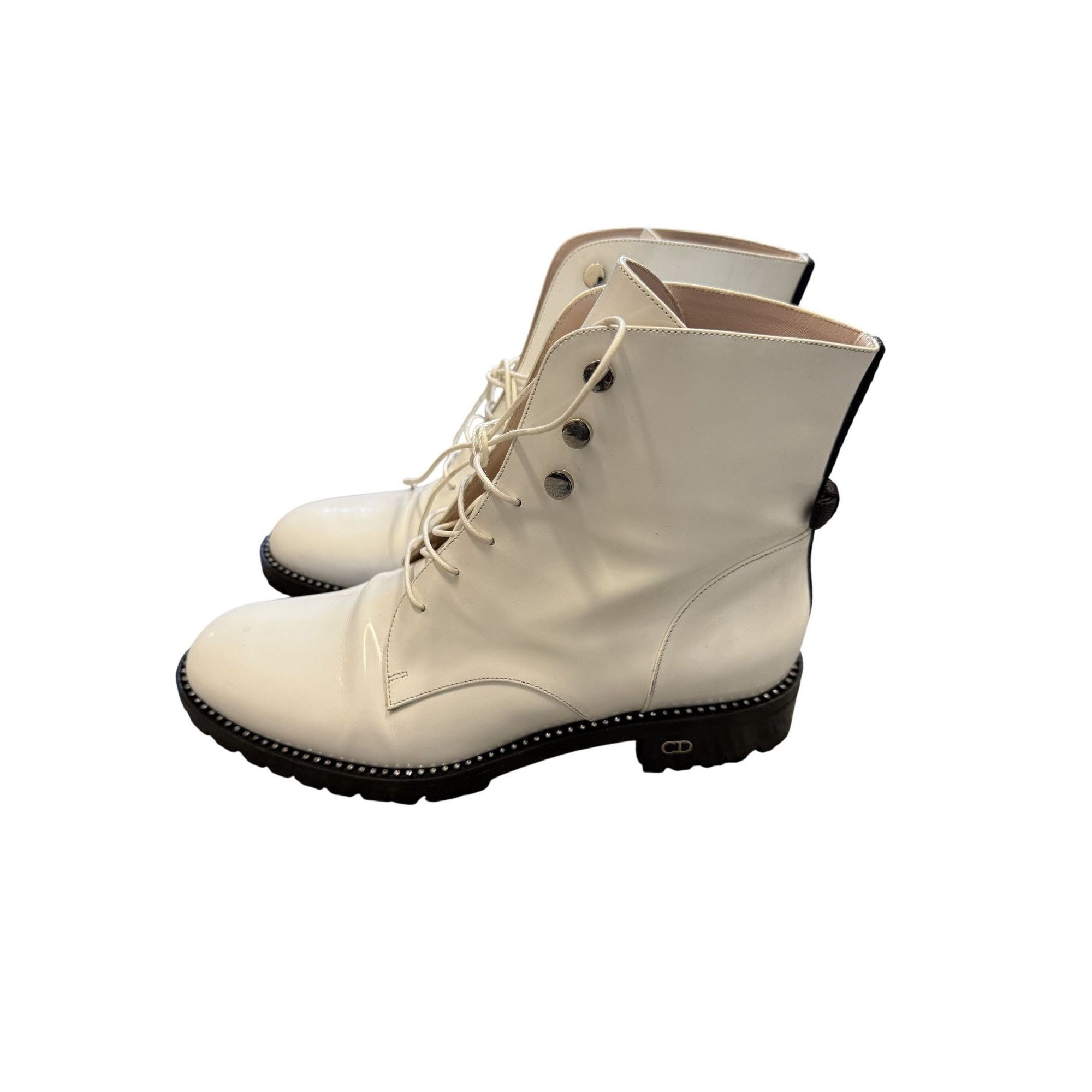 Dior Christian Dior White Leather Lace-Up Ankle Boots With Studde Size US 8 / IT 38 - 8 Thumbnail