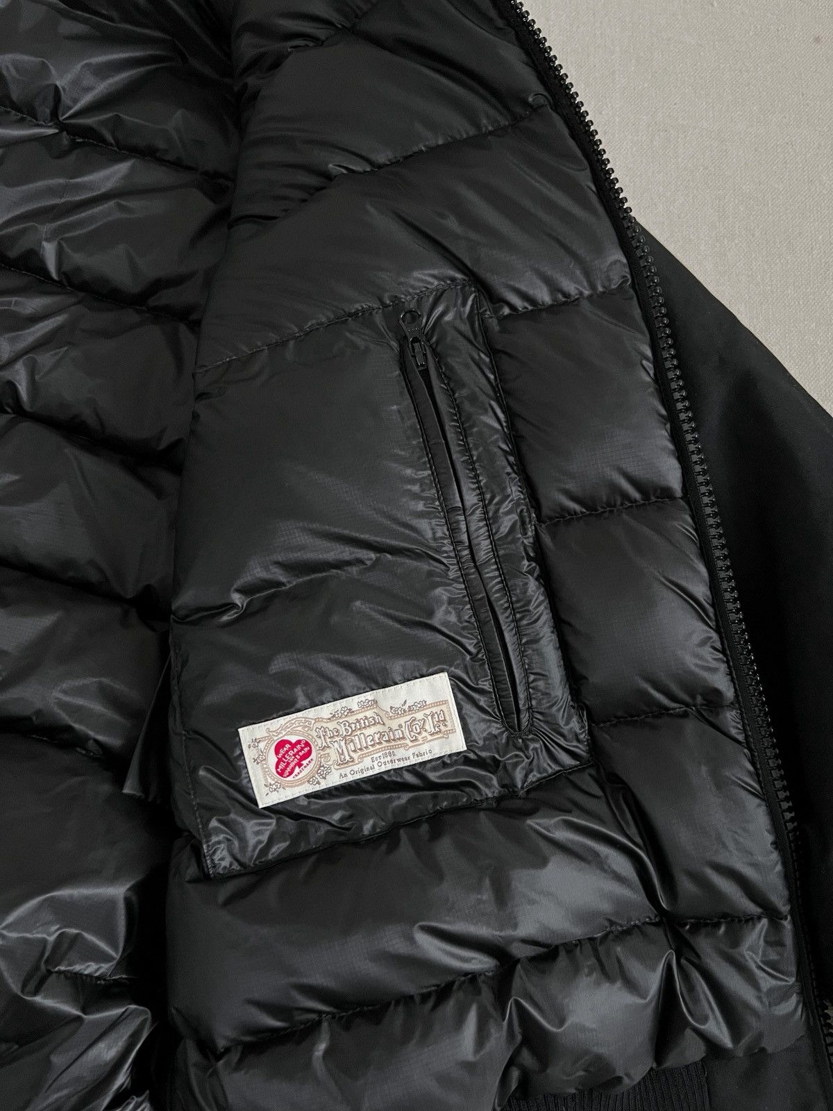 White Mountaineering Yosuke Aizawa Colmar Wax Cotton Down Padded Bomber Size US L / EU 52-54 / 3 - 6 Thumbnail