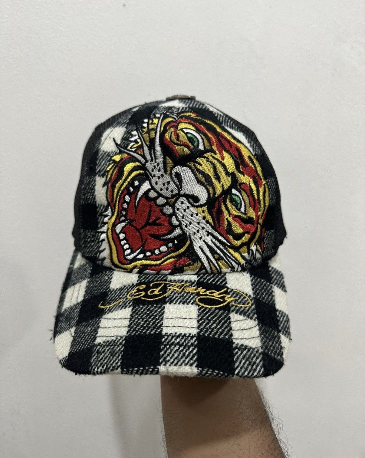 Ed Hardy VTG Ed Hardy Embroid Trucker Hat Size ONE SIZE - 2 Thumbnail