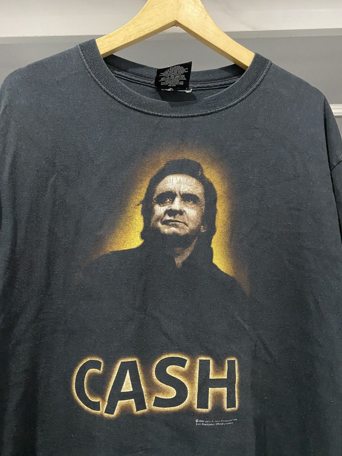 Vintage John Cash Vintage Tshirt Size US L / EU 52-54 / 3 - 3 Thumbnail