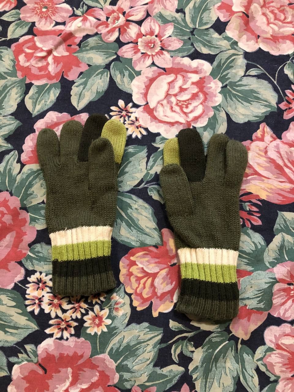 O'Neill Vintage Hats green logo Streetwear O'Neill Gloves Y2K Size ONE SIZE - 8 Thumbnail