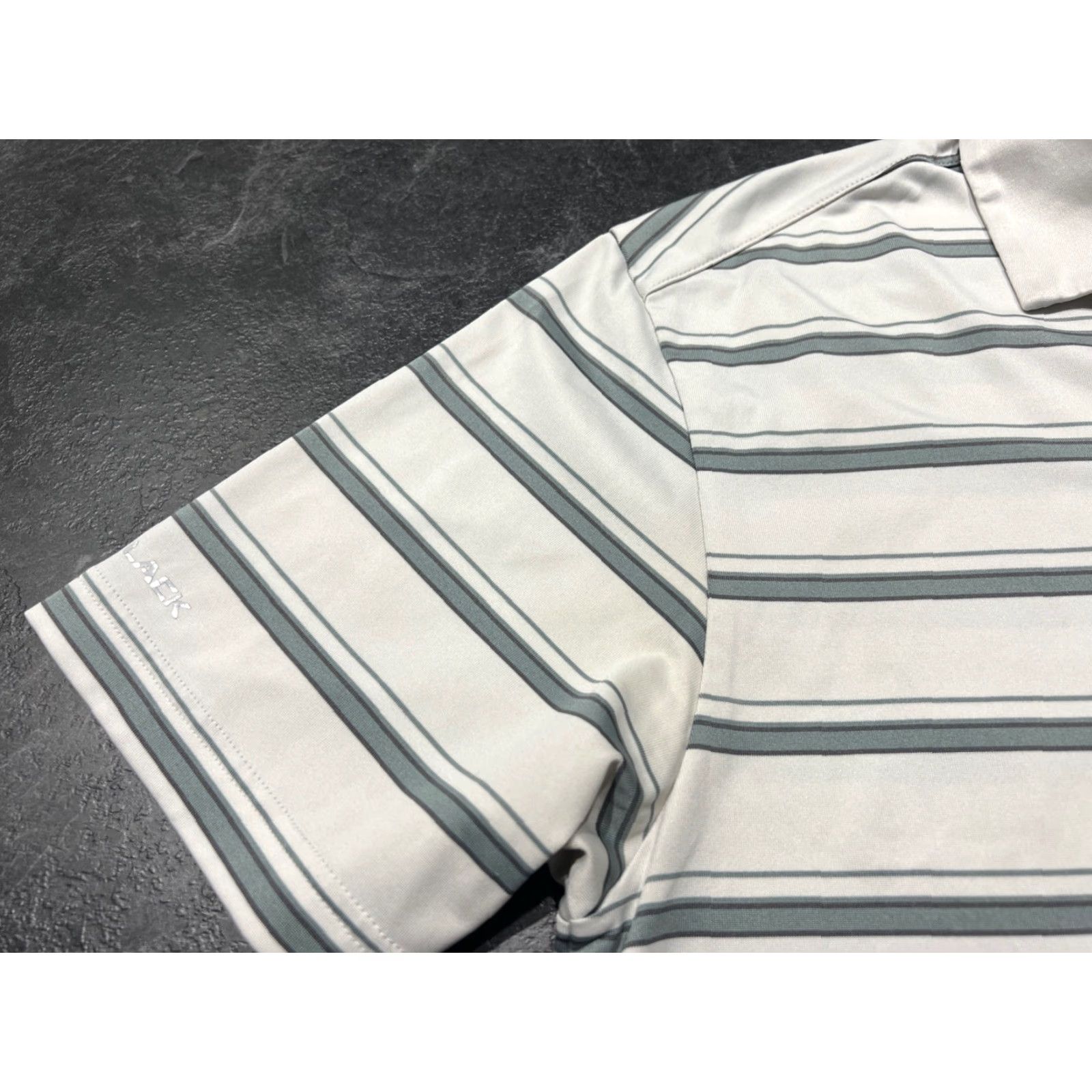 Under Armour VINTAGE UNDER ARMOUR POLO Shirt Adult M White Striped Short Sleeve Mens Size US M / EU 48-50 / 2 - 5 Thumbnail