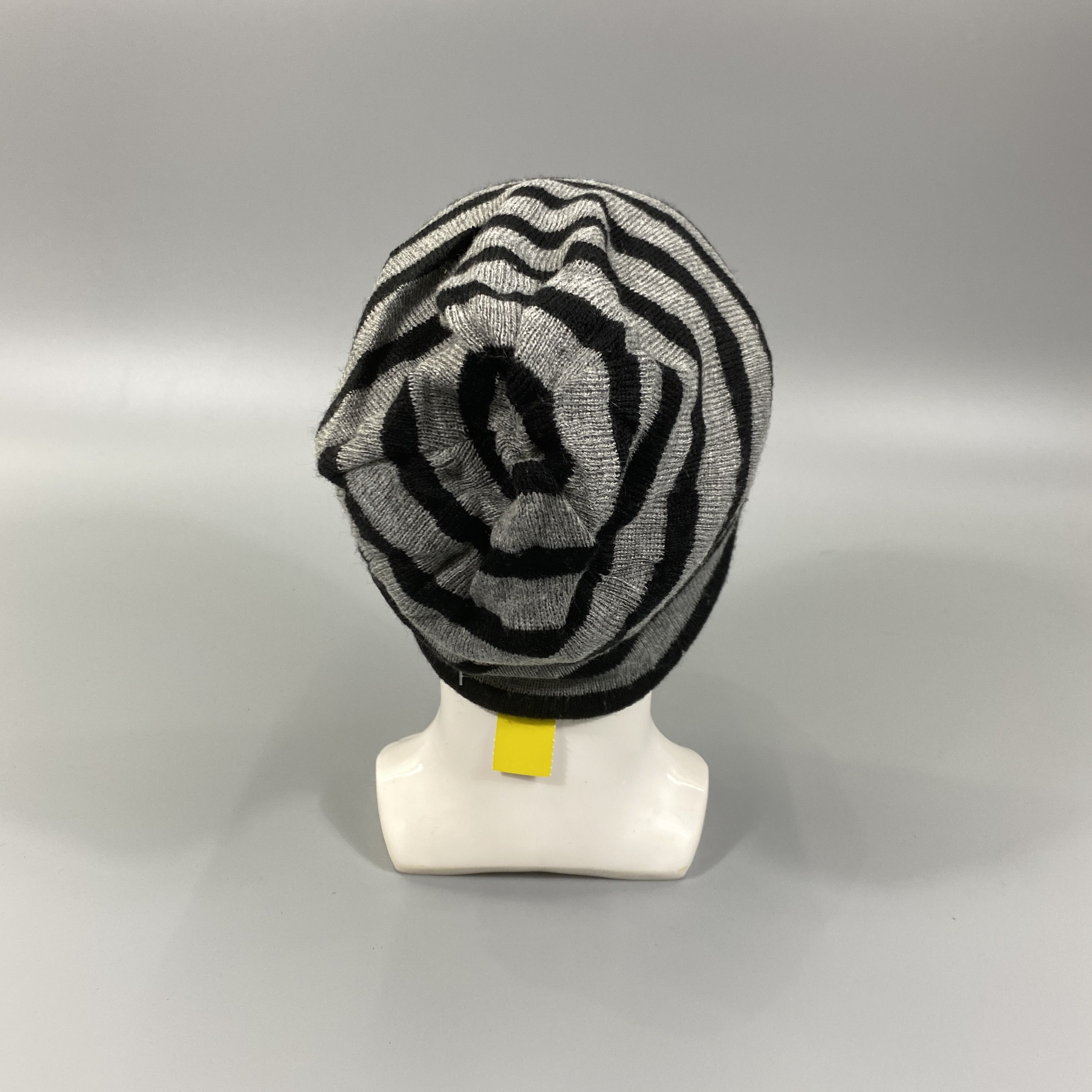 Japanese Brand Peace Project Double Sided Beanie -BN746 Size ONE SIZE - 10 Thumbnail