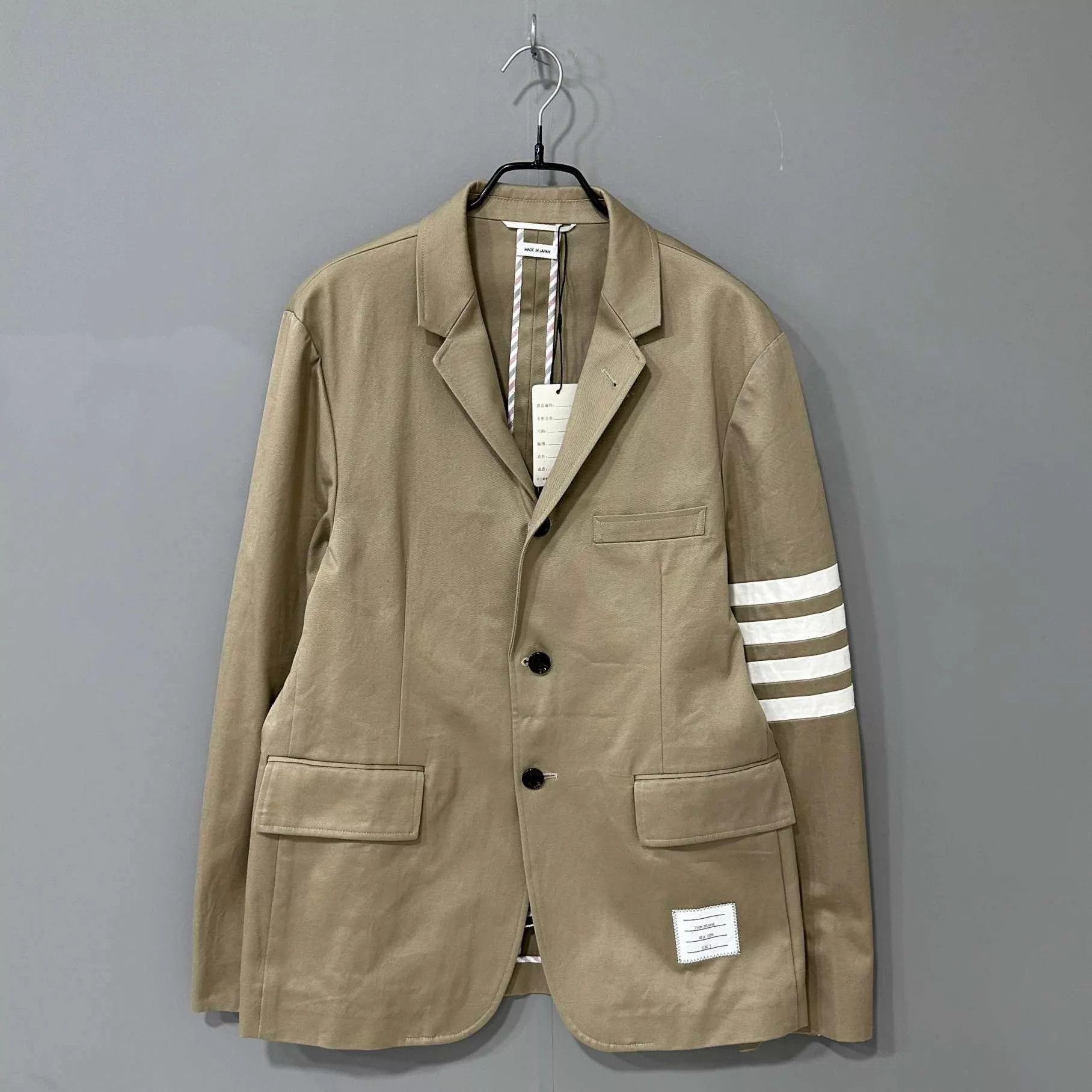 Thom Browne Thom Browne 4-Bar Stripe 2 99 New Blazer Size US M / EU 48-50 / 2 - 1 Thumbnail