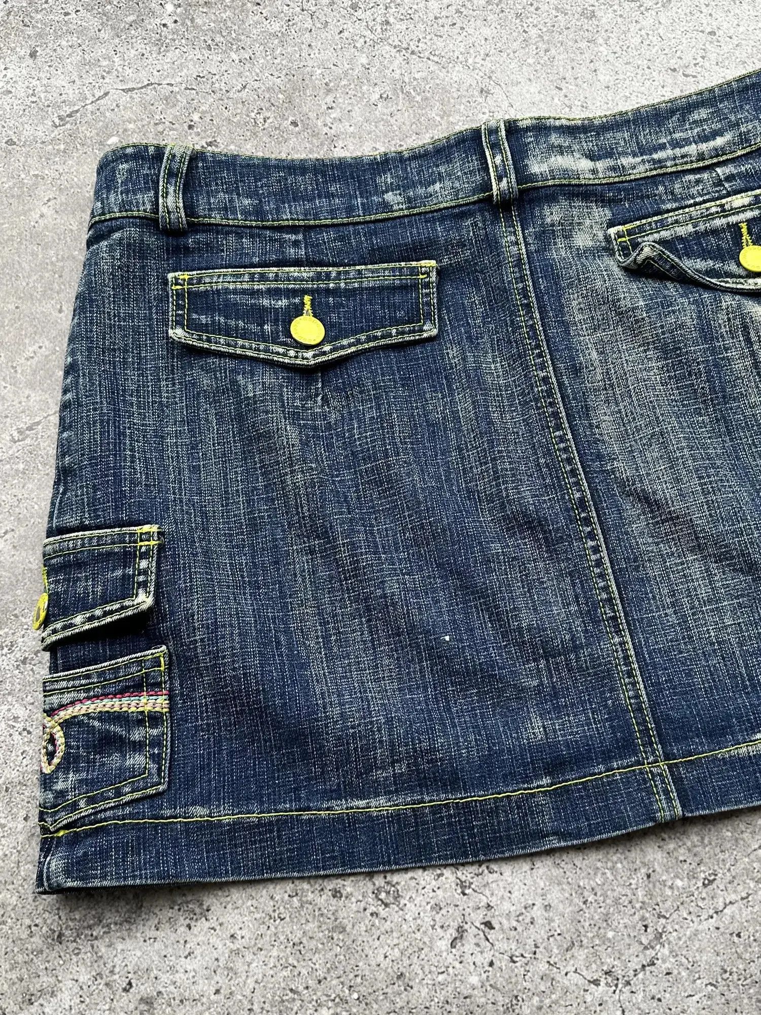 Japanese Brand Vintage Faded Cargo Mini Skirt C370(V641)(E8) Size 28" / US 6 / IT 42 - 5 Thumbnail