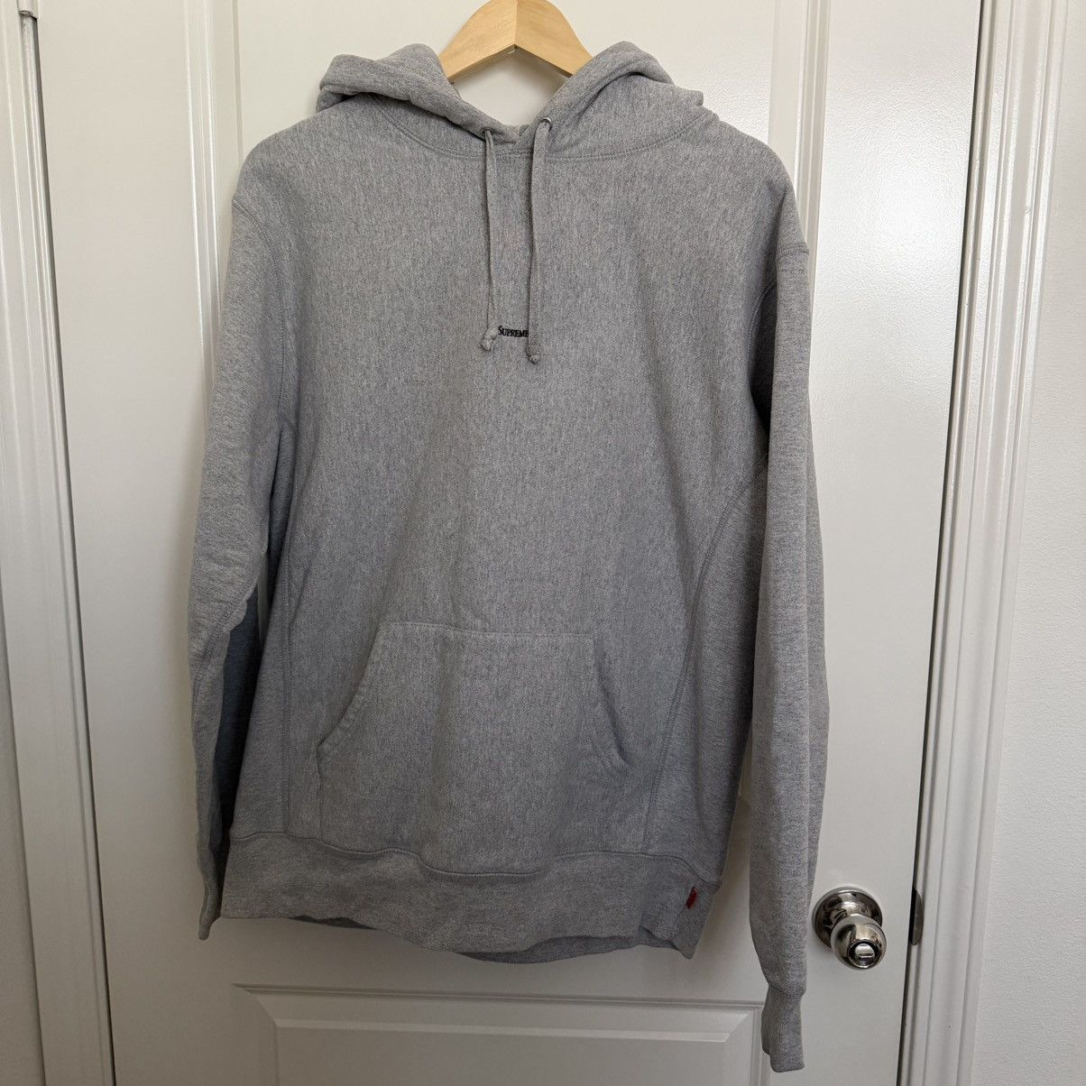 Supreme Micro Logo Hoodie Heather Grey Size US L / EU 52-54 / 3 - 1 Thumbnail
