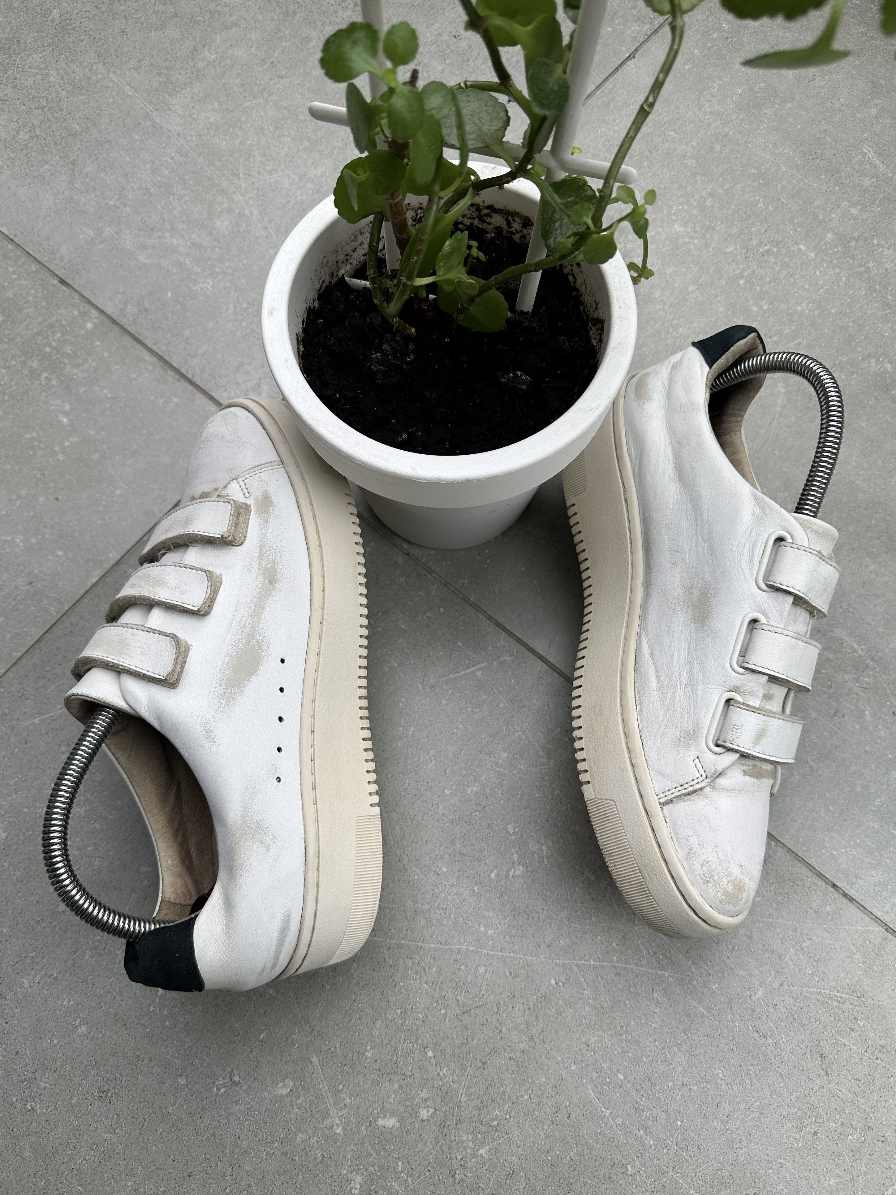 image of Avant Garde x Sandro Amazing Faded Leather Slip On Shoes in White, Men's (Size 7)