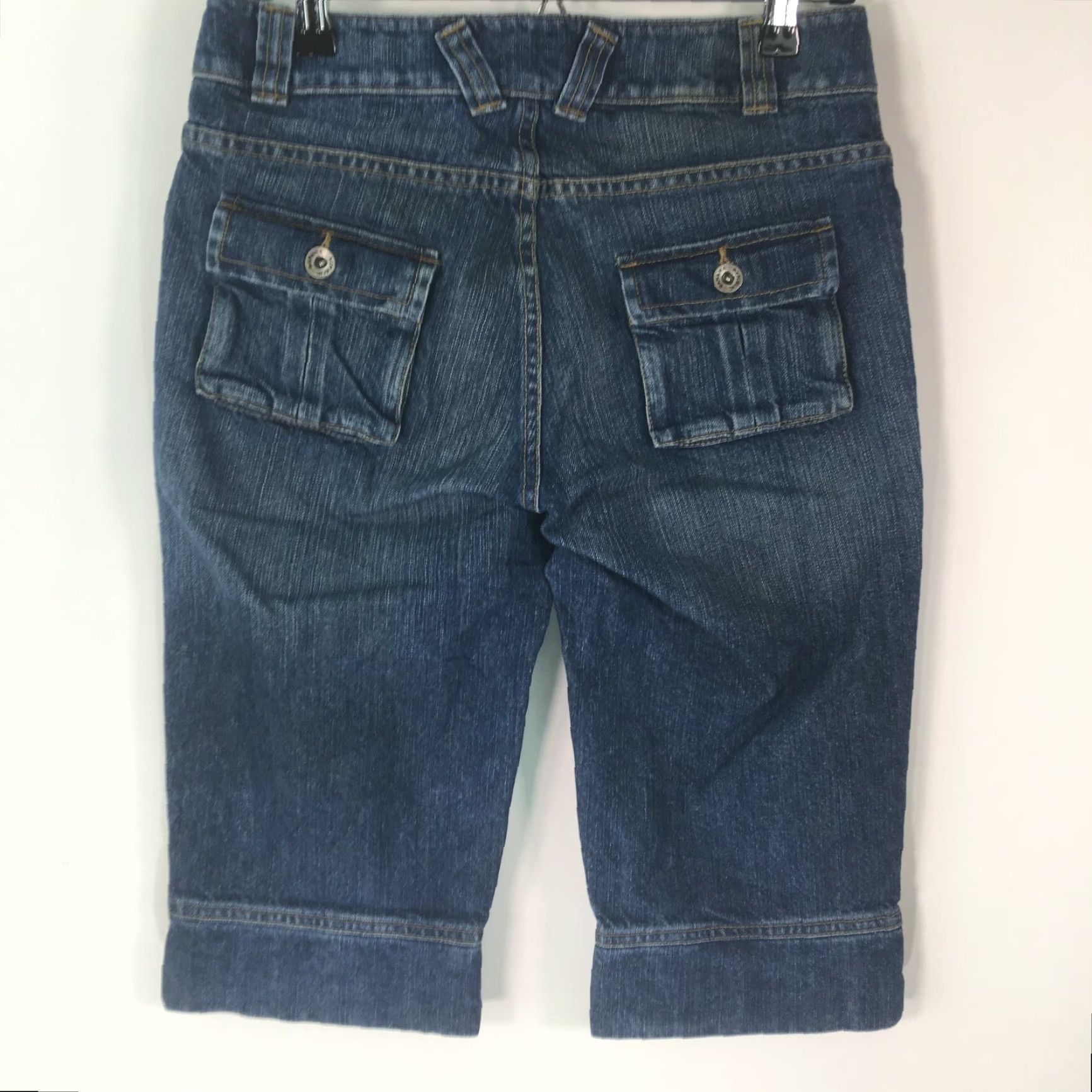 Banana Republic Banana Republic Women's Blue Denim Skimmer Capri Shorts Size 4, Regular Fit, Button Fly Size 27" / US 4 / IT 40 - 2 Thumbnail