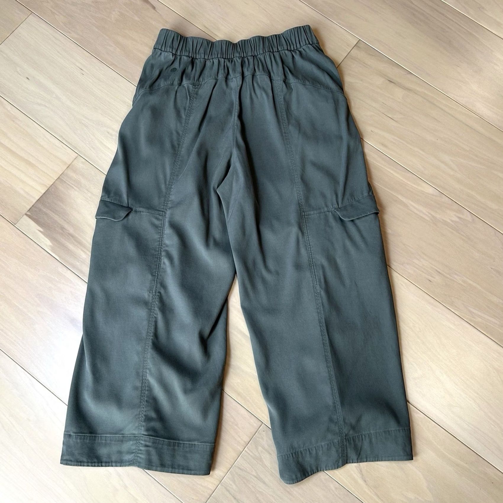 Lululemon Lululemon Metropolis Maven Crop Pants Green Women 6 Wide-Leg Cargo Casual Travel Beach City Womens Articulated Logo Size 28" / US 6 / IT 42 - 4 Thumbnail