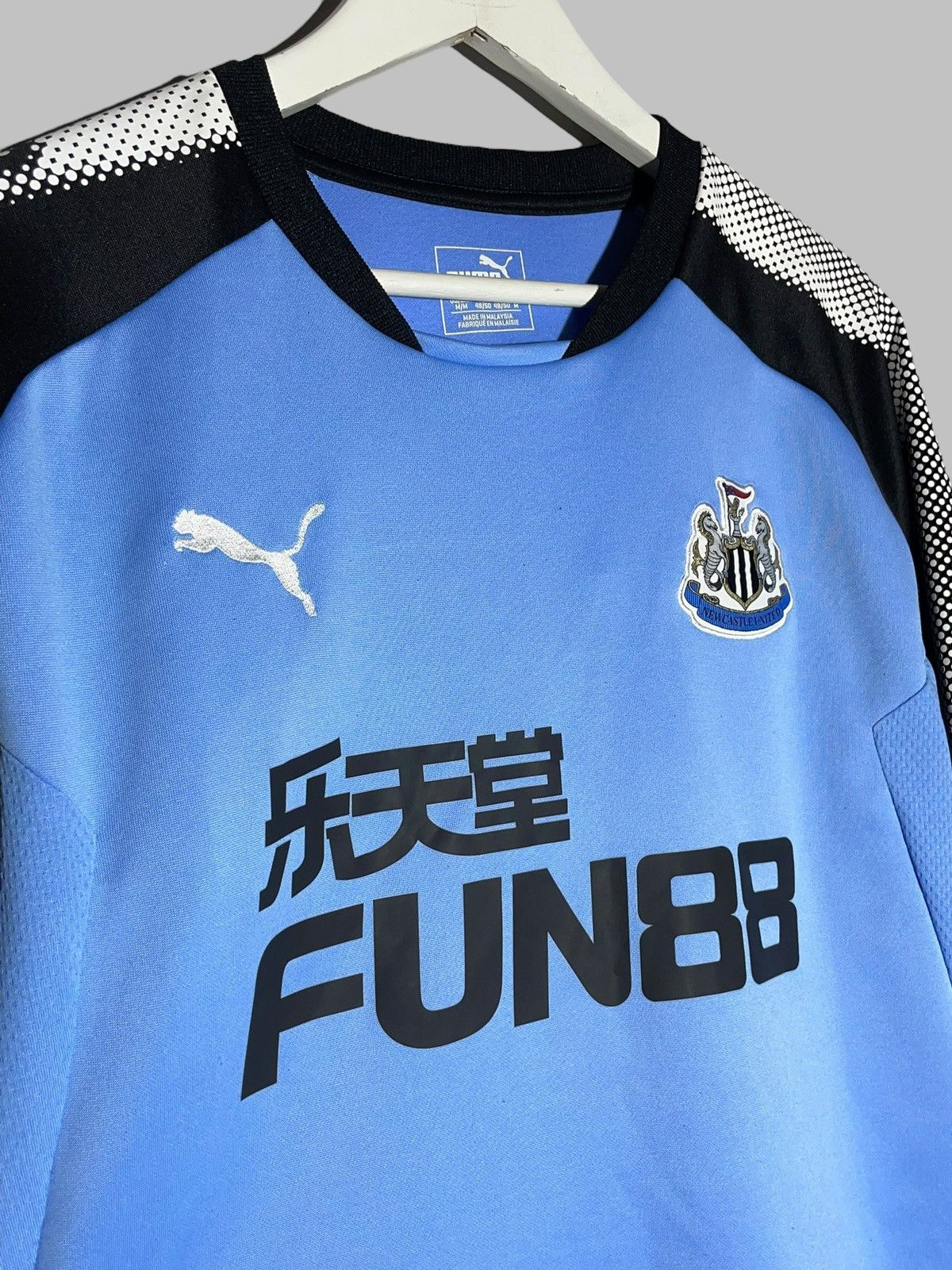 Puma Newcastle United Puma Training Long Sleeve Soccer Jersey Size US M / EU 48-50 / 2 - 3 Thumbnail