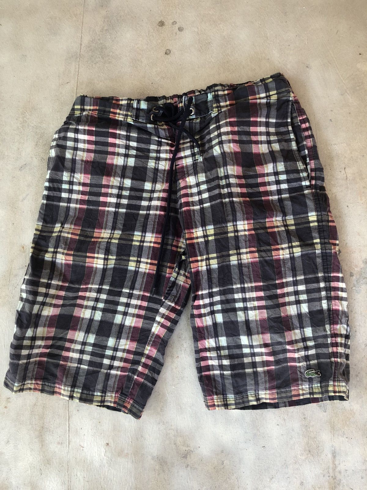 Lacoste Lacoste short tartan motif Japanese style Size US 32 / EU 48 - 1 Thumbnail