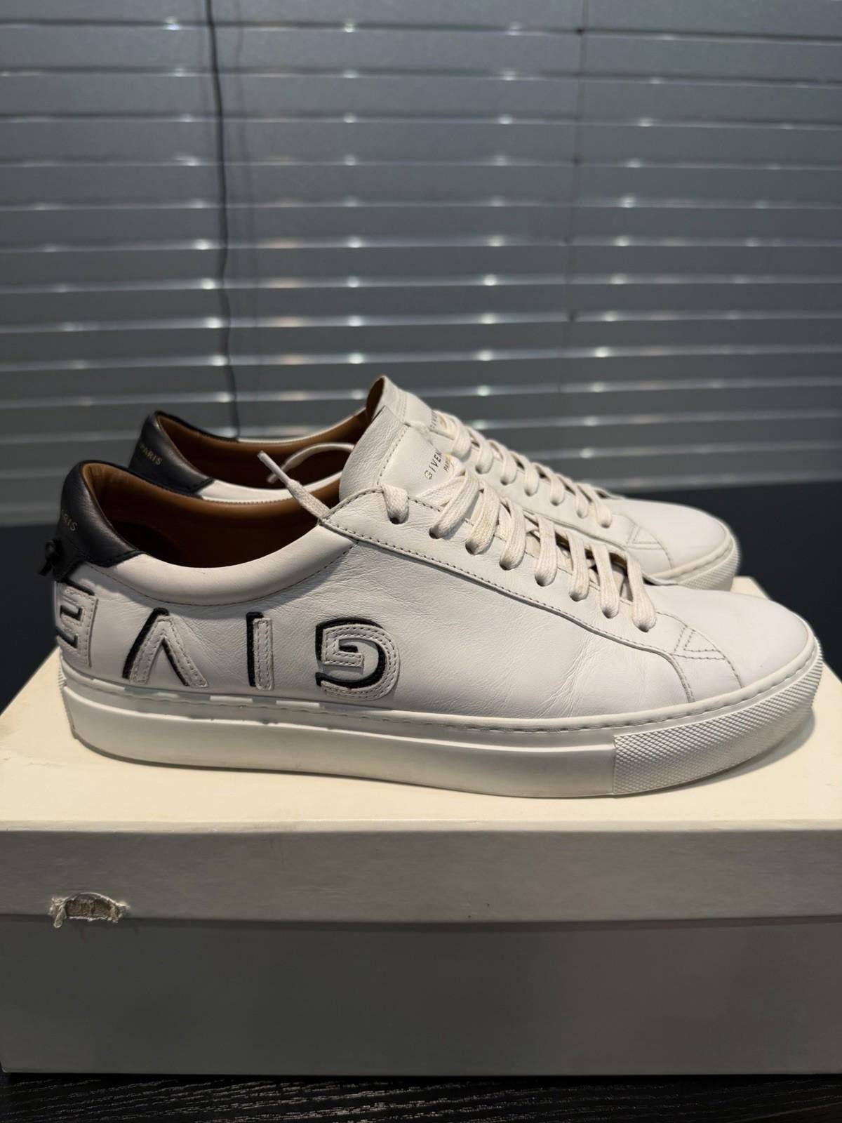 Givenchy Givenchy Parish Men’s Sneakers Size 41.5EU/8.5US Leather Size US 8.5 / EU 41-42 - 1 Thumbnail