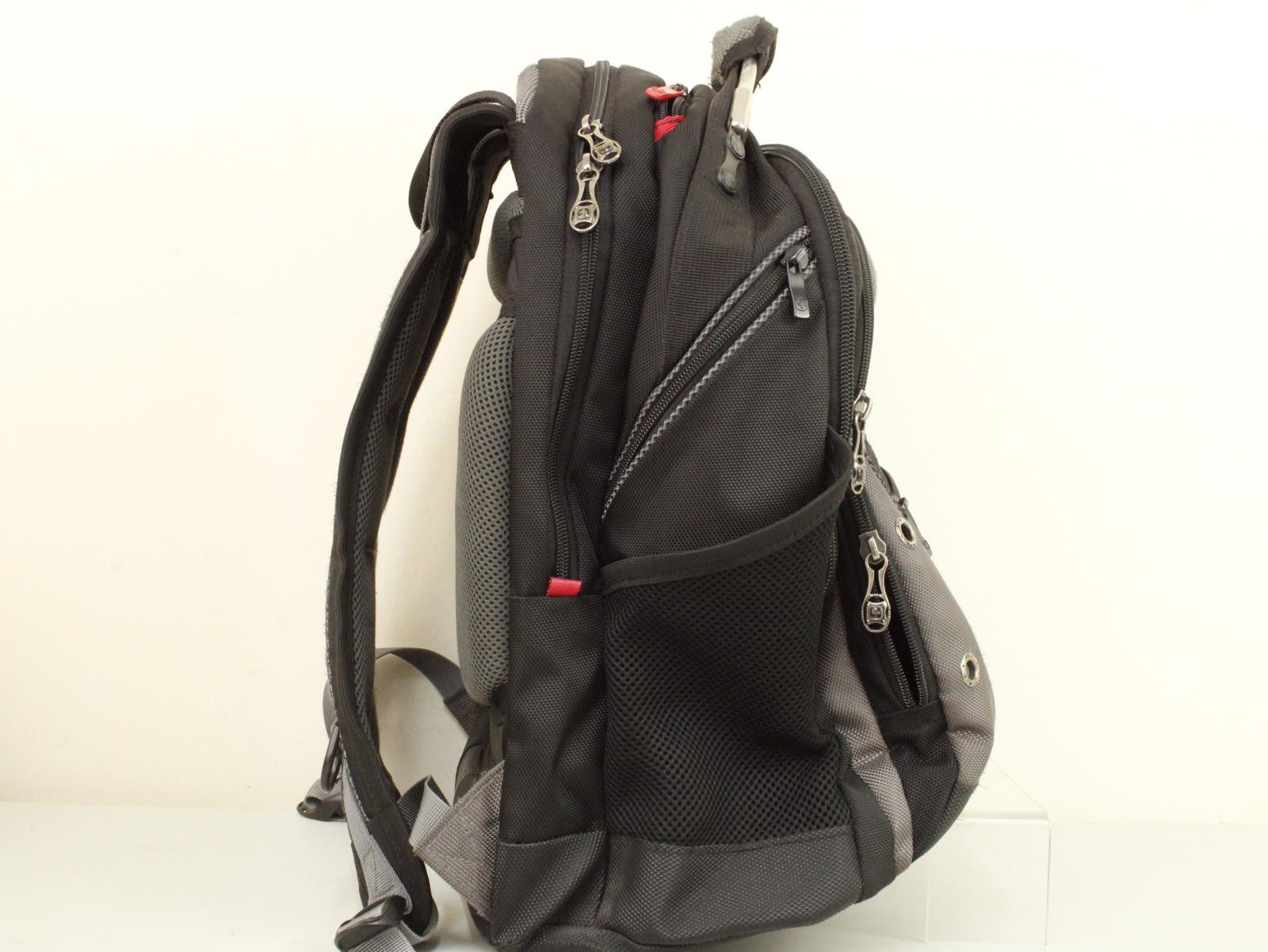Other Wenger Black and Grey Women's Backpack Carry Bag Size ONE SIZE - 4 Thumbnail