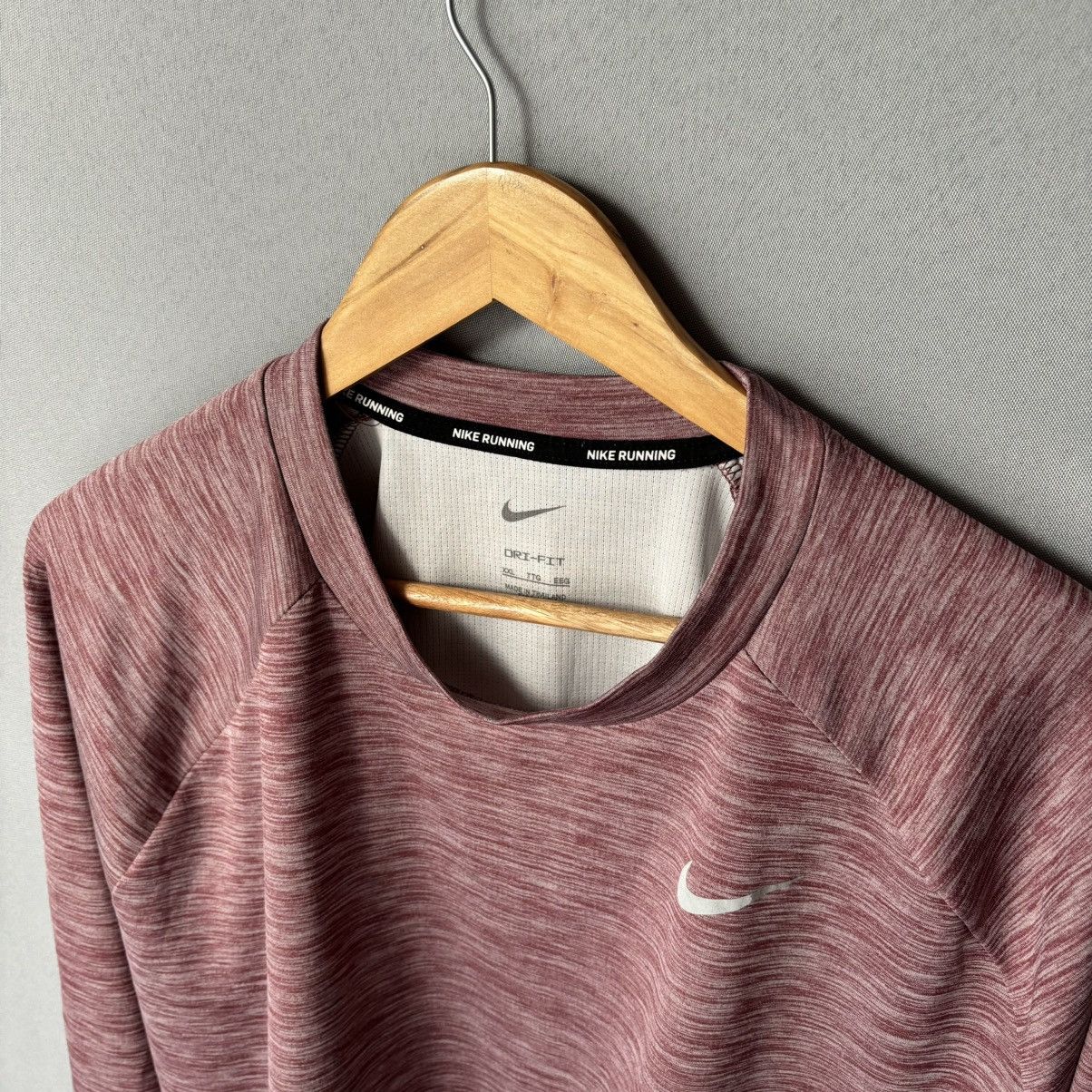 Nike Nike running sweatshirt sport xl Size US XL / EU 56 / 4 - 3 Thumbnail